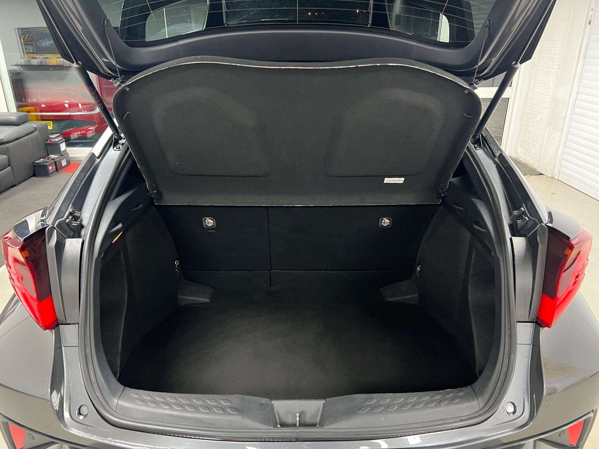 2020 TOYOTA C-HR 2020 TOYOTA C-HR