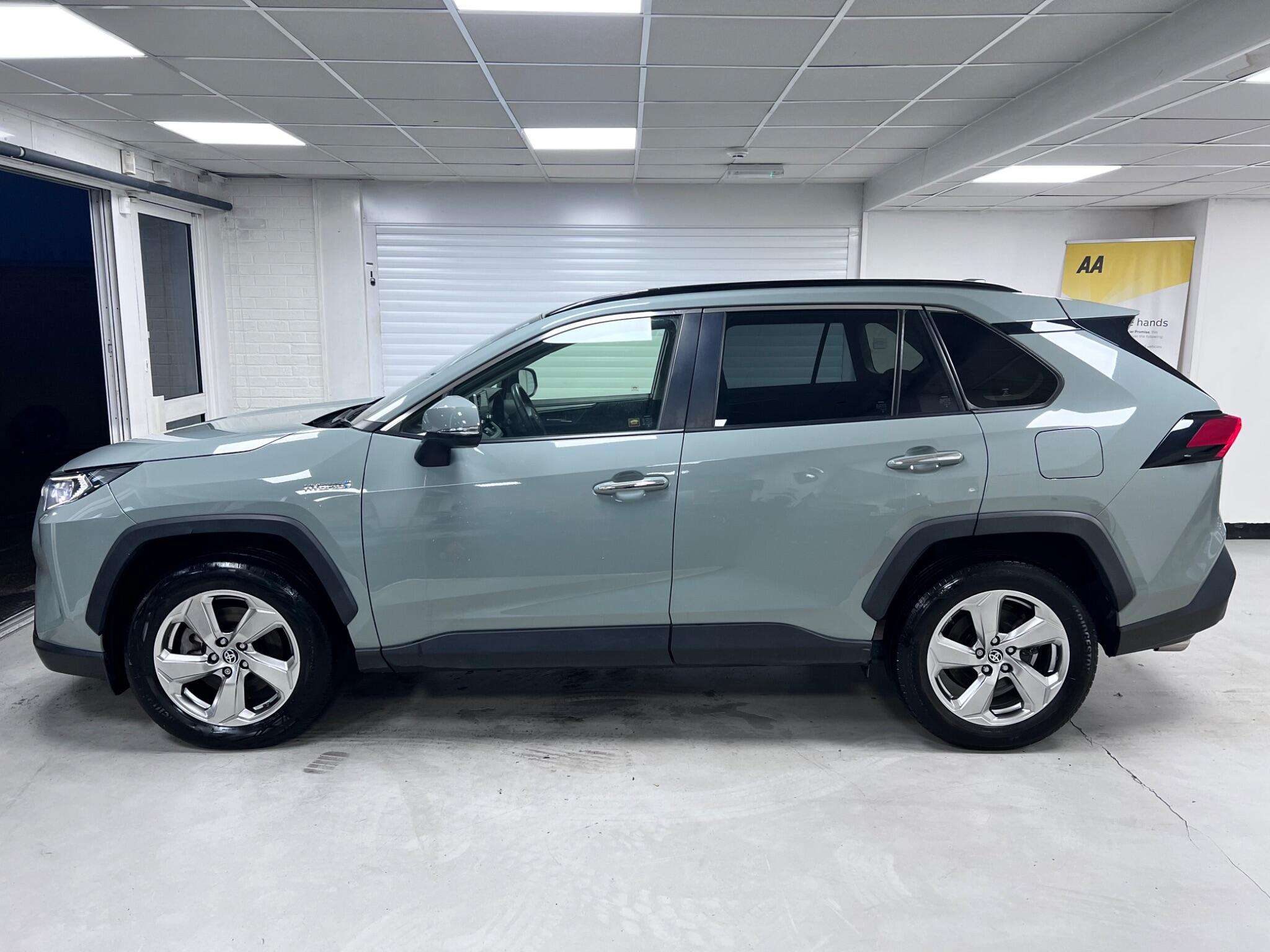 2020 TOYOTA RAV4 2020 TOYOTA RAV4