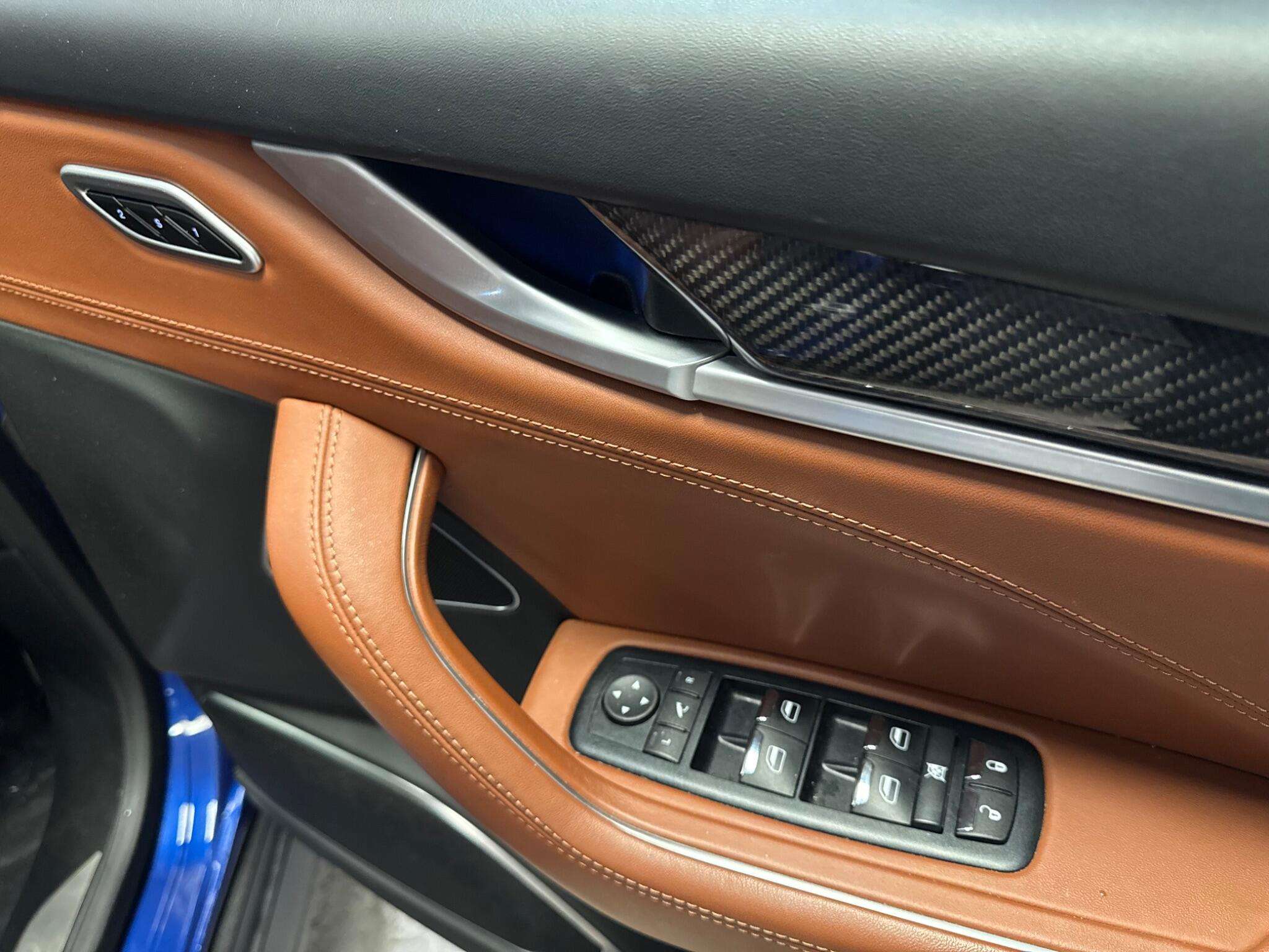 2017 MASERATI LEVANTE 2017 MASERATI LEVANTE