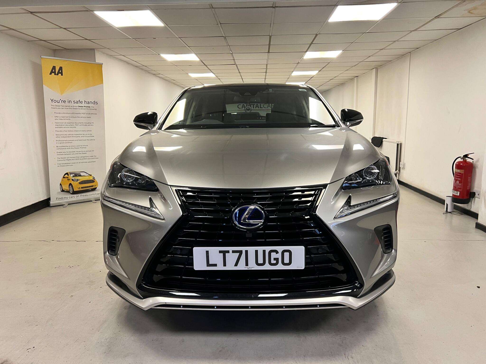 A 2021 LEXUS NX 2.5 300h GPF E-CVT 4WD Euro 6 (s/s) 5dr A 2021 LEXUS NX 2.5 300h GPF E-CVT 4WD Euro 6 (s/s) 5dr