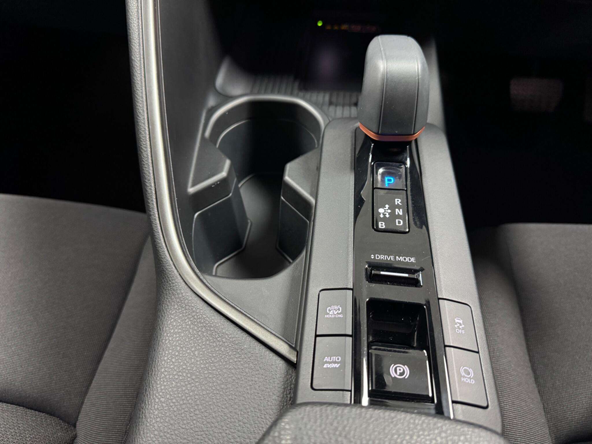 2025 TOYOTA C-HR 2025 TOYOTA C-HR