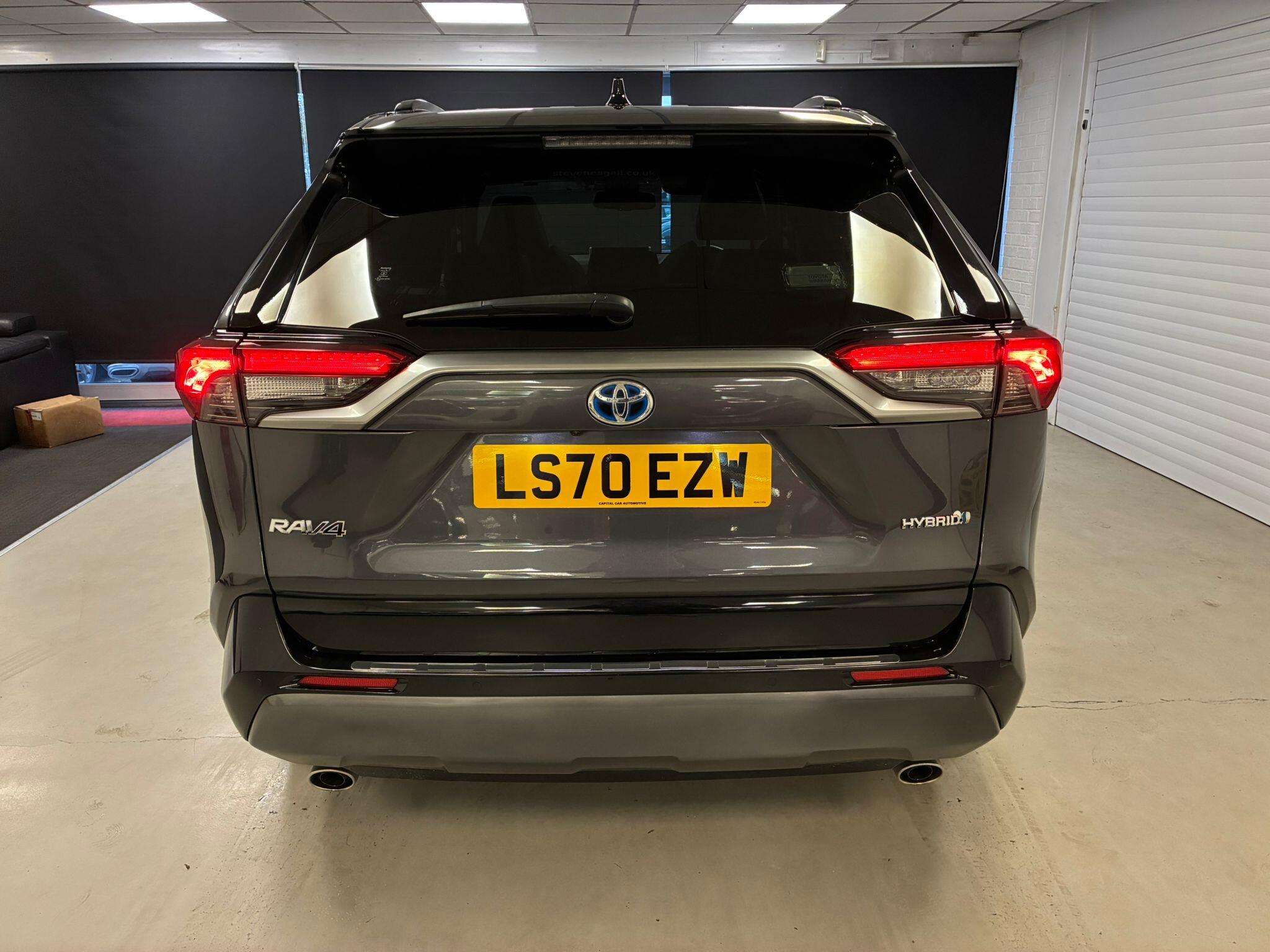2020 TOYOTA RAV4 2020 TOYOTA RAV4