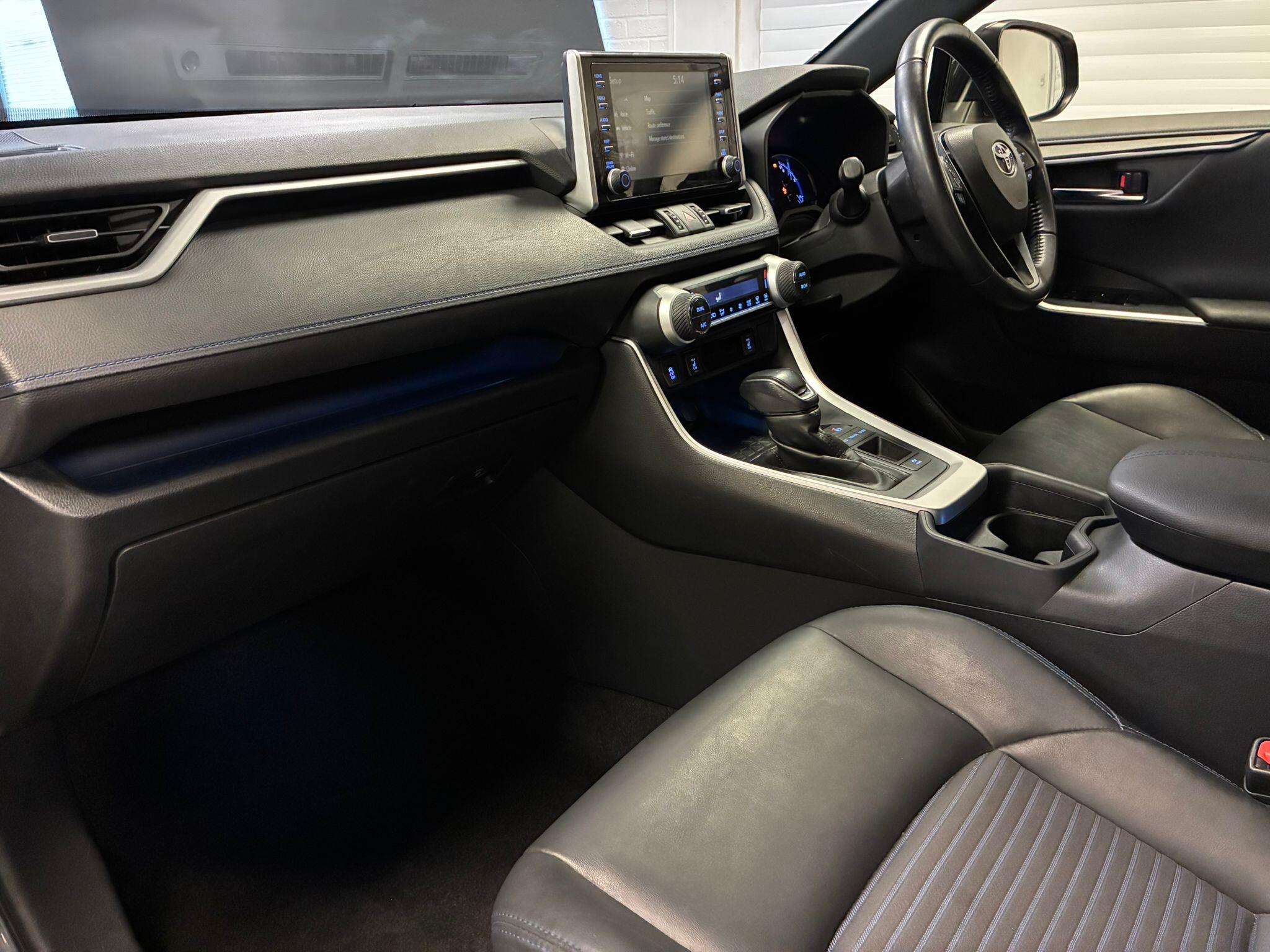 2020 TOYOTA RAV4 2020 TOYOTA RAV4