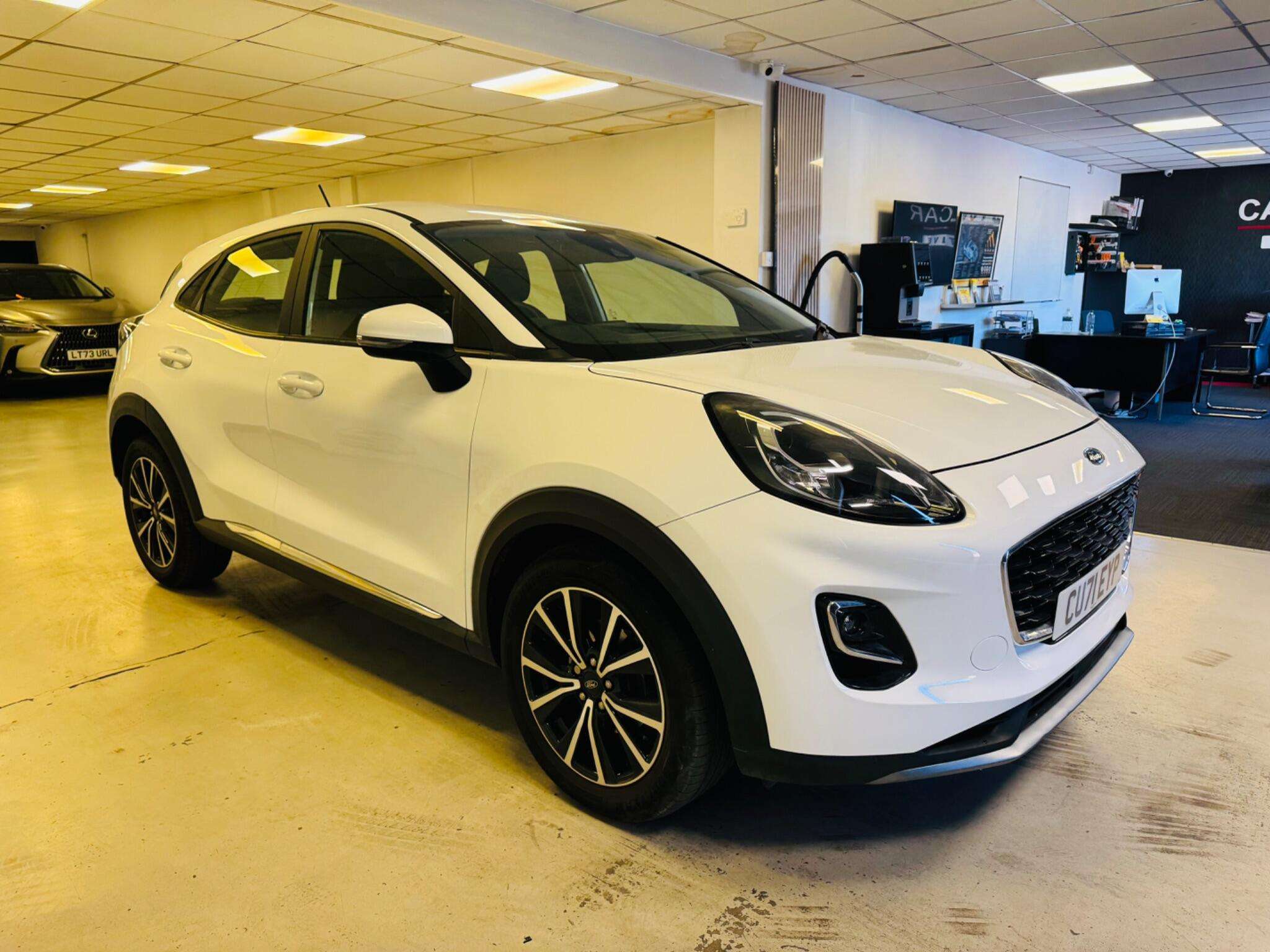 A 2021 FORD PUMA 1.0T EcoBoost Titanium DCT Euro 6 (s/s) 5dr A 2021 FORD PUMA 1.0T EcoBoost Titanium DCT Euro 6 (s/s) 5dr