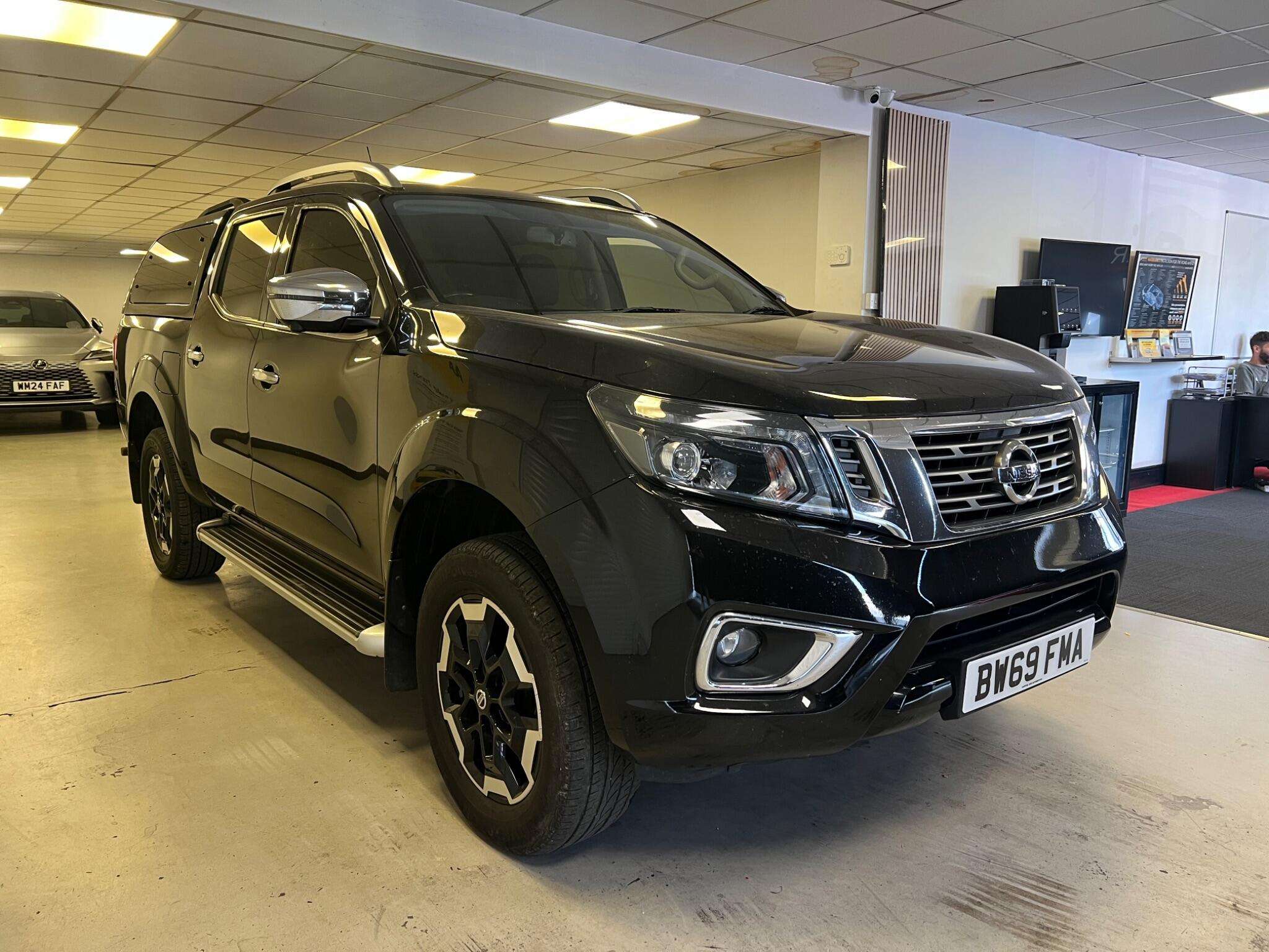 A 2020 NISSAN NAVARA 2.3 dCi Tekna Auto 4WD Euro 6 4dr A 2020 NISSAN NAVARA 2.3 dCi Tekna Auto 4WD Euro 6 4dr