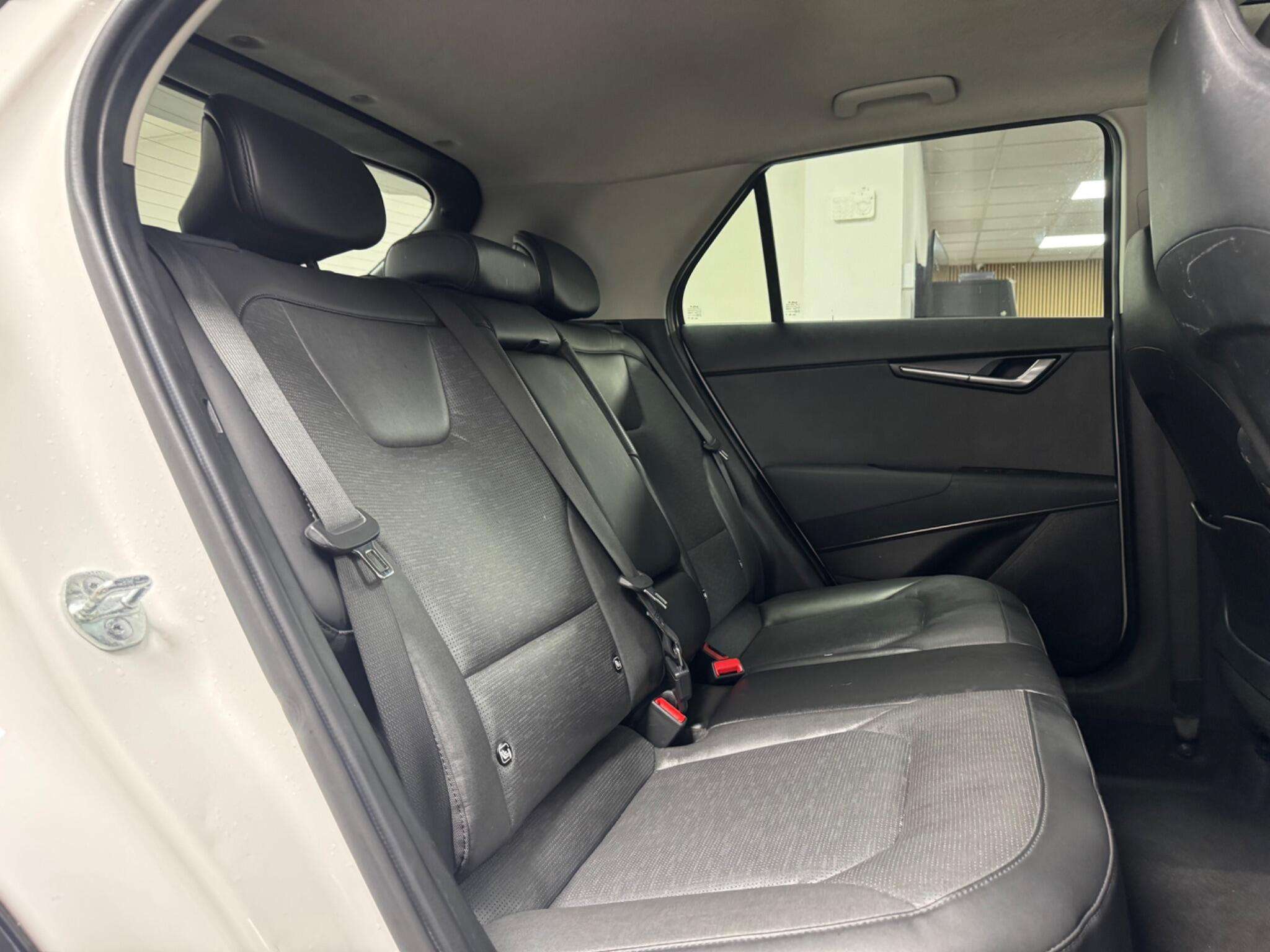2023 KIA NIRO 2023 KIA NIRO