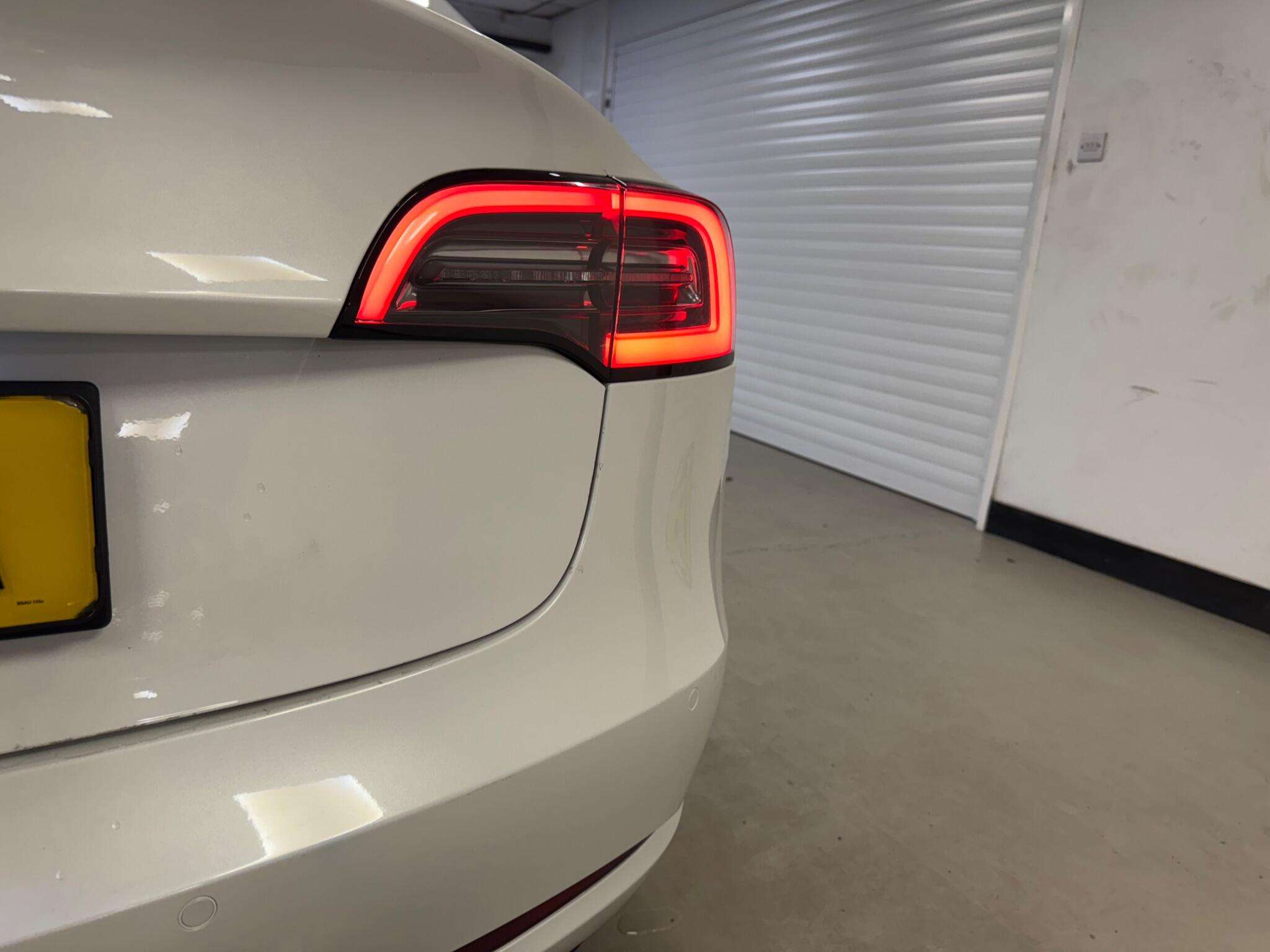2019 TESLA MODEL 3 2019 TESLA MODEL 3