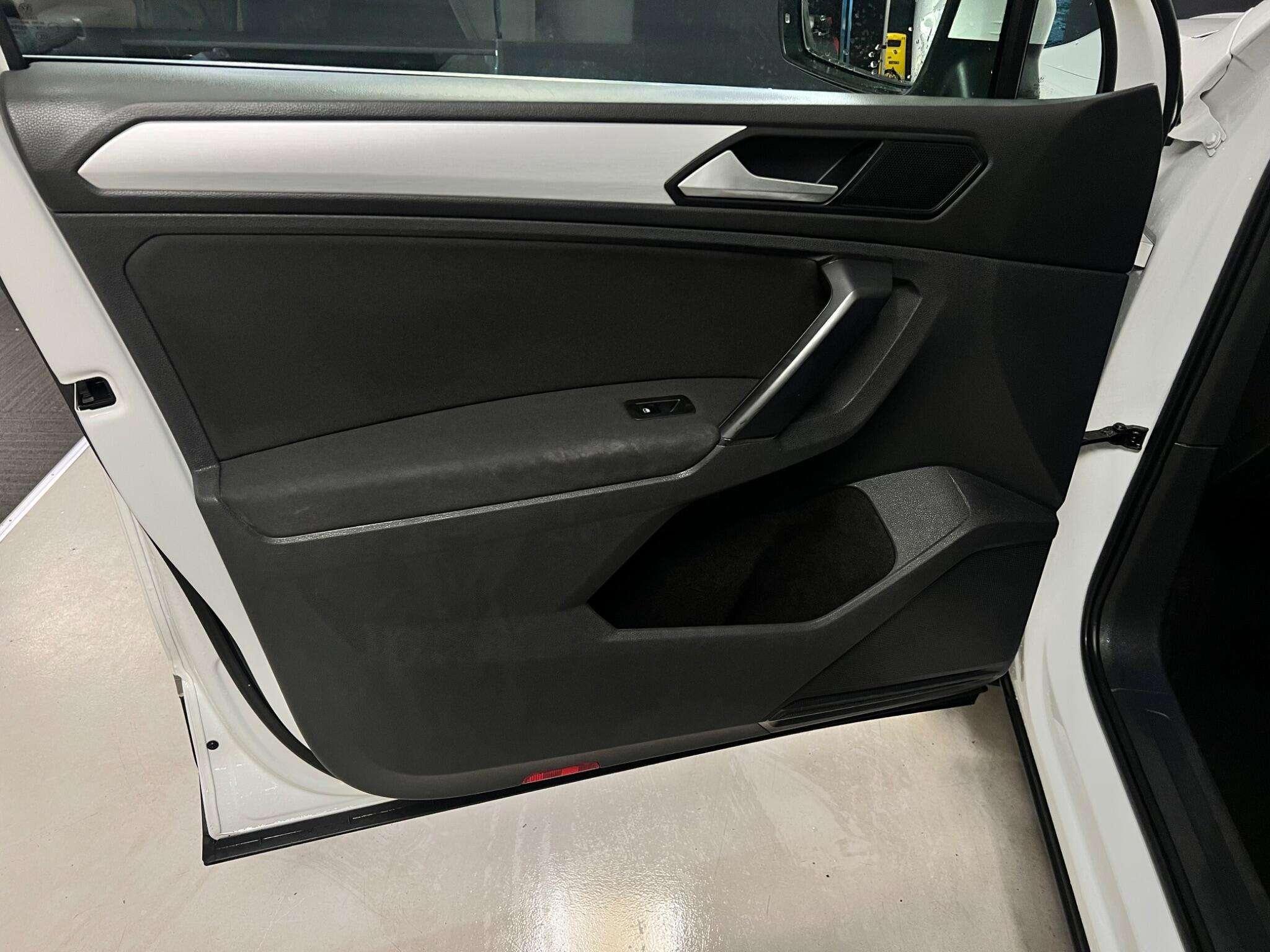 2019 VOLKSWAGEN TIGUAN 2019 VOLKSWAGEN TIGUAN