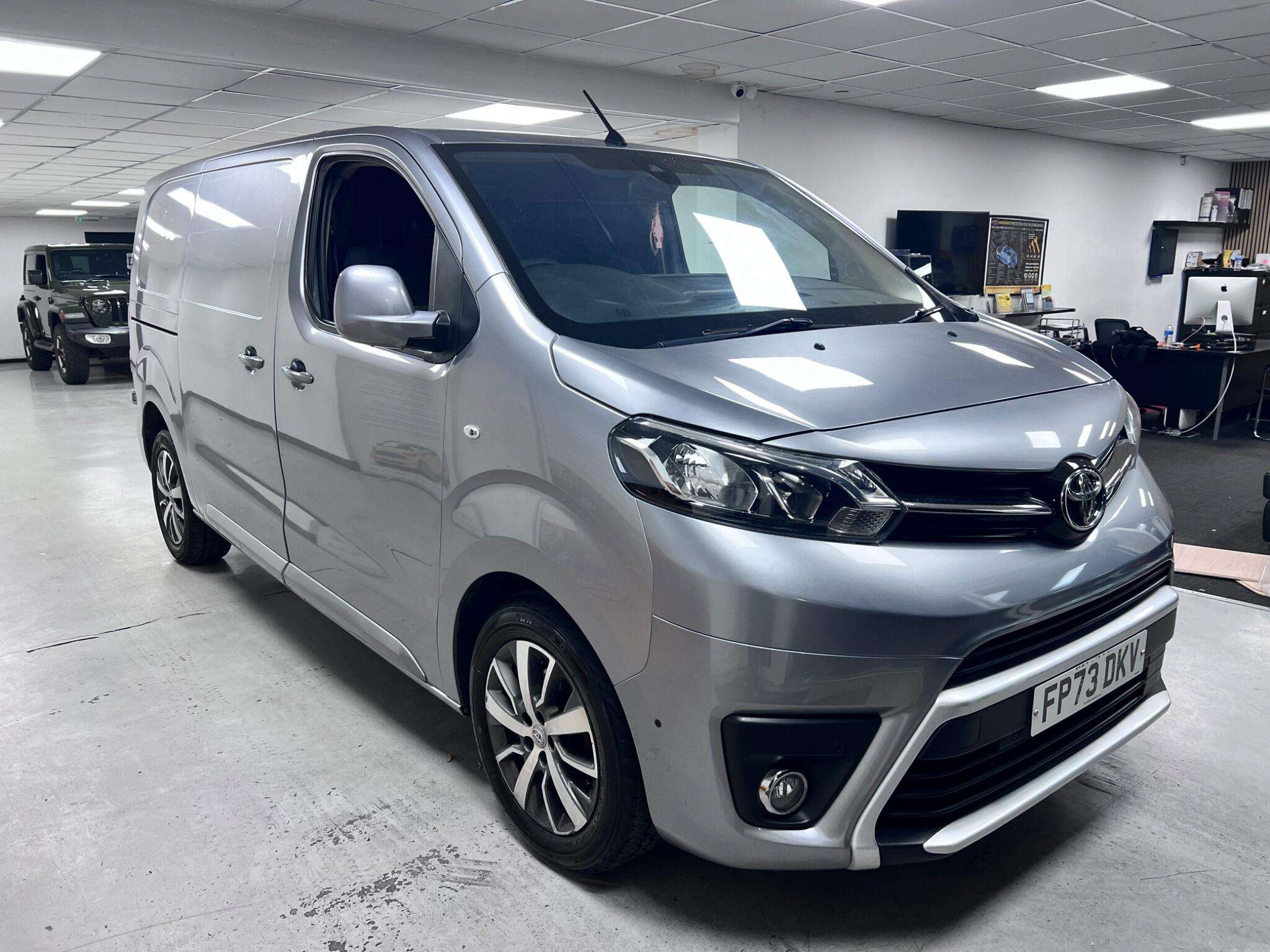 A 2023 TOYOTA PROACE 2.0D Design Medium Panel Van Auto MWB Euro 6 (s/s) 6dr A 2023 TOYOTA PROACE 2.0D Design Medium Panel Van Auto MWB Euro 6 (s/s) 6dr