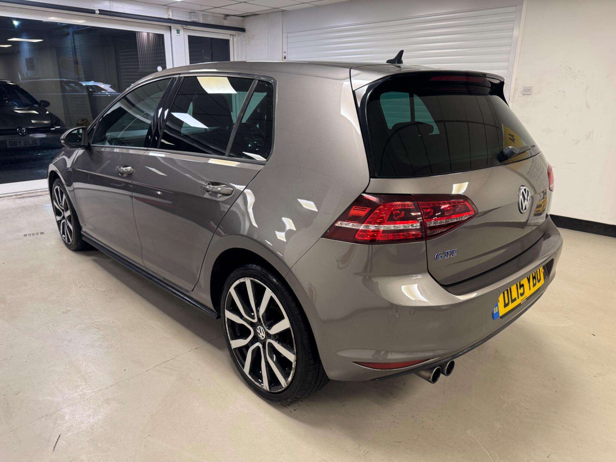 2015 VOLKSWAGEN GOLF 2015 VOLKSWAGEN GOLF