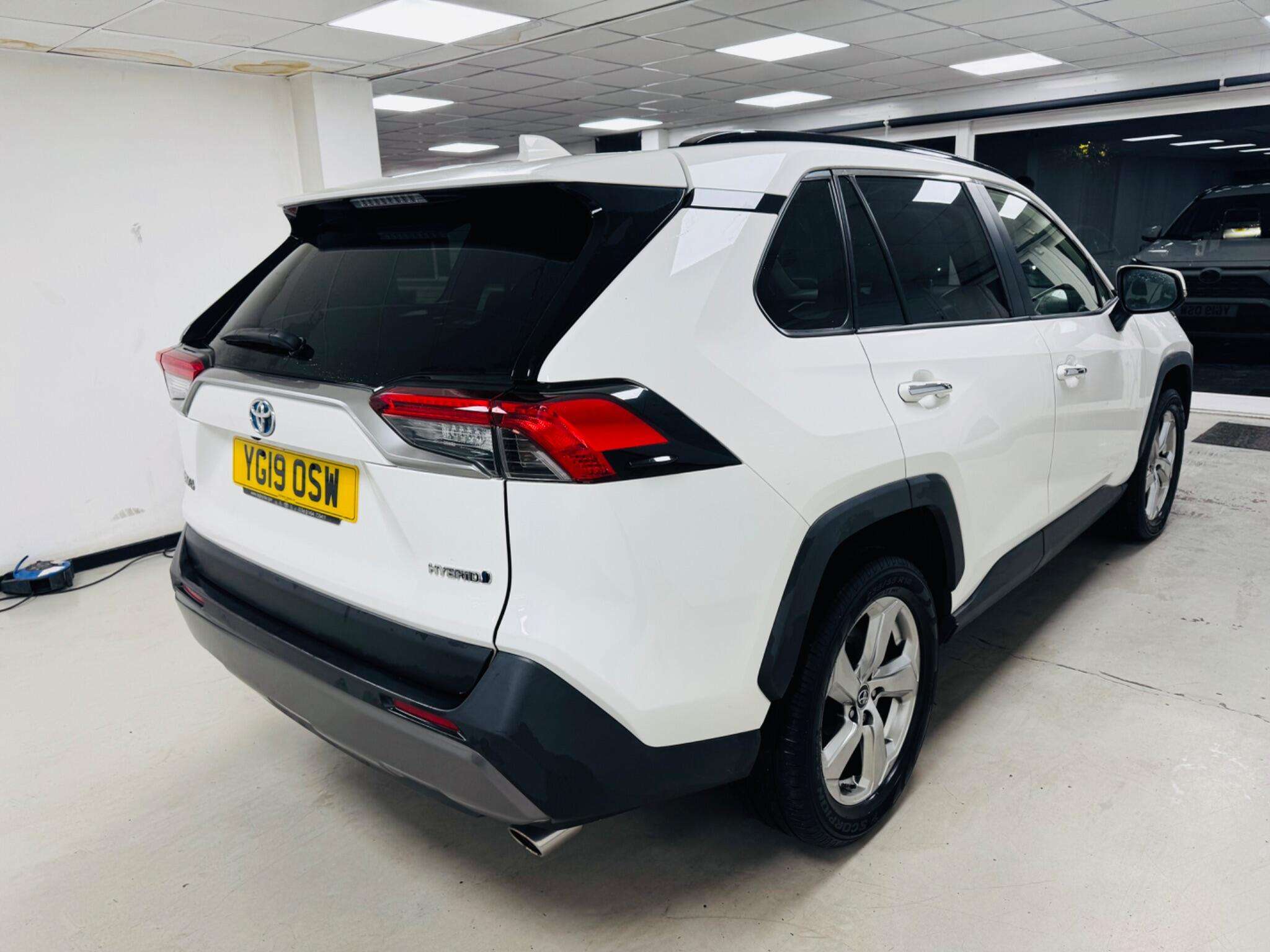 2019 TOYOTA RAV4 2019 TOYOTA RAV4