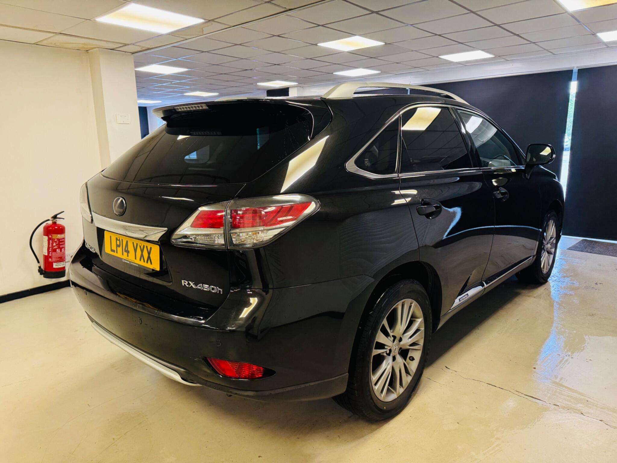 A 2014 LEXUS RX 3.5 450h V6 Luxury CVT 4WD Euro 5 (s/s) 5dr A 2014 LEXUS RX 3.5 450h V6 Luxury CVT 4WD Euro 5 (s/s) 5dr