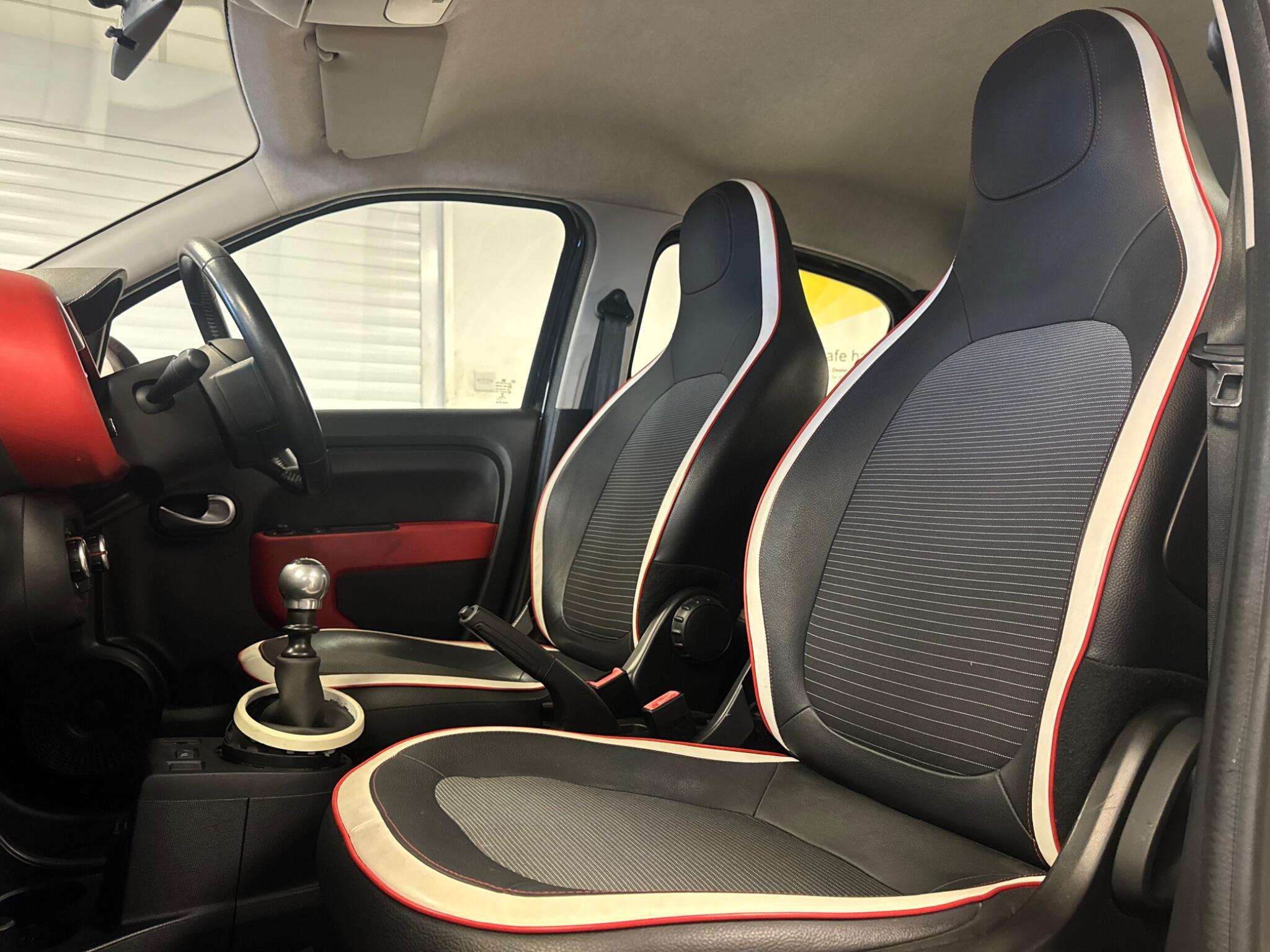 2015 RENAULT TWINGO 2015 RENAULT TWINGO