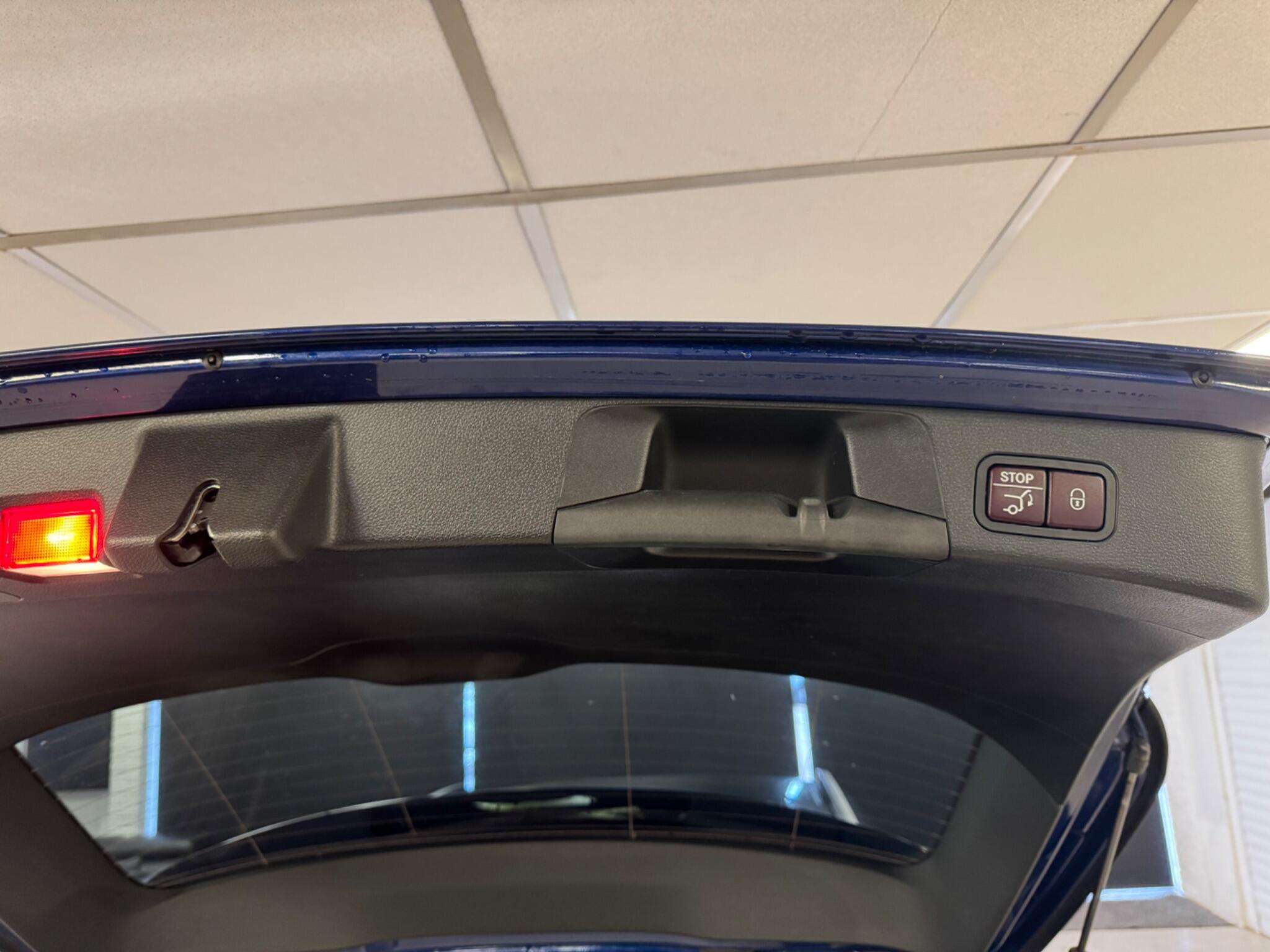 2017 MERCEDES-BENZ C CLASS 2017 MERCEDES-BENZ C CLASS