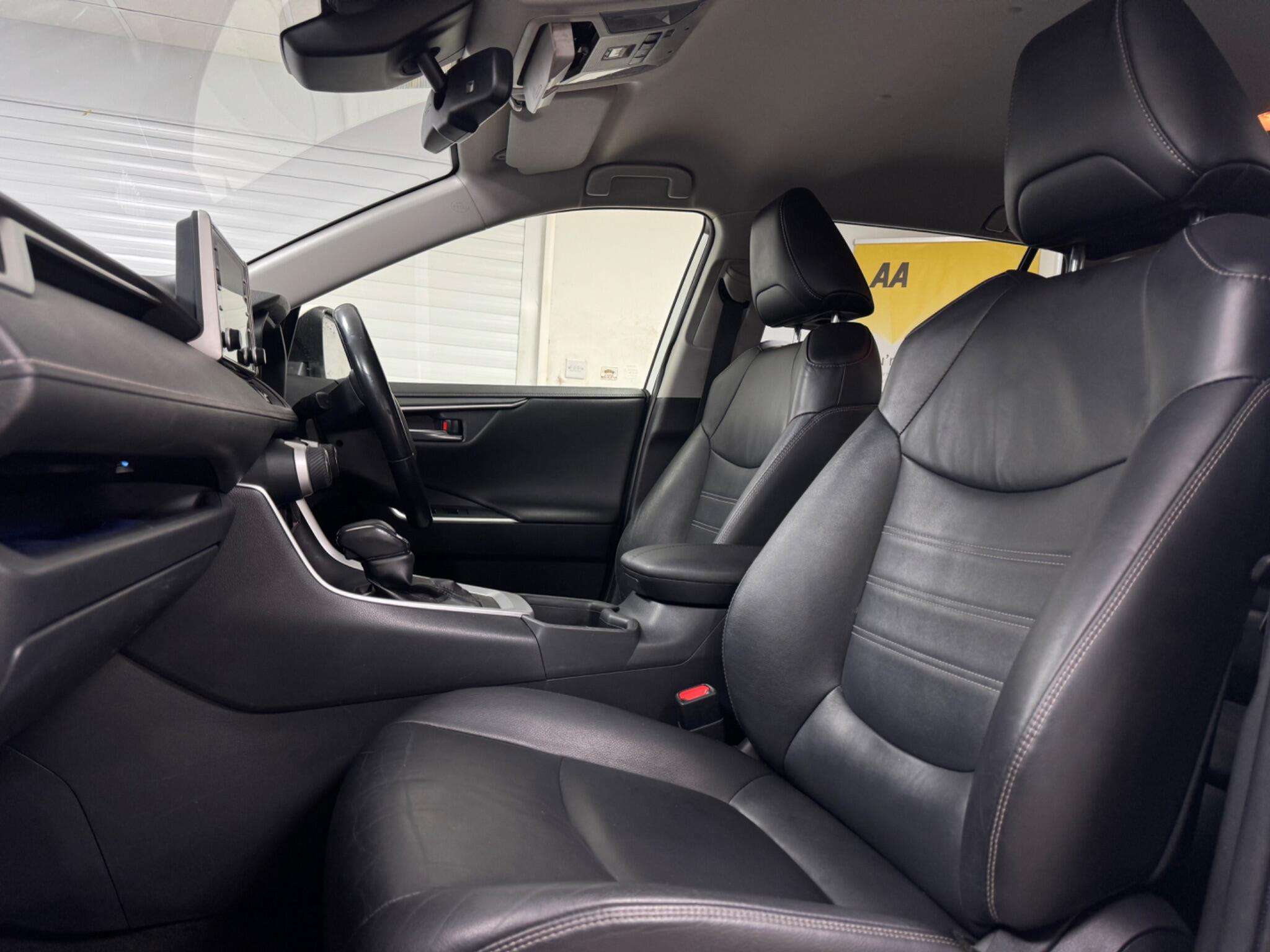 2019 TOYOTA RAV4 2019 TOYOTA RAV4