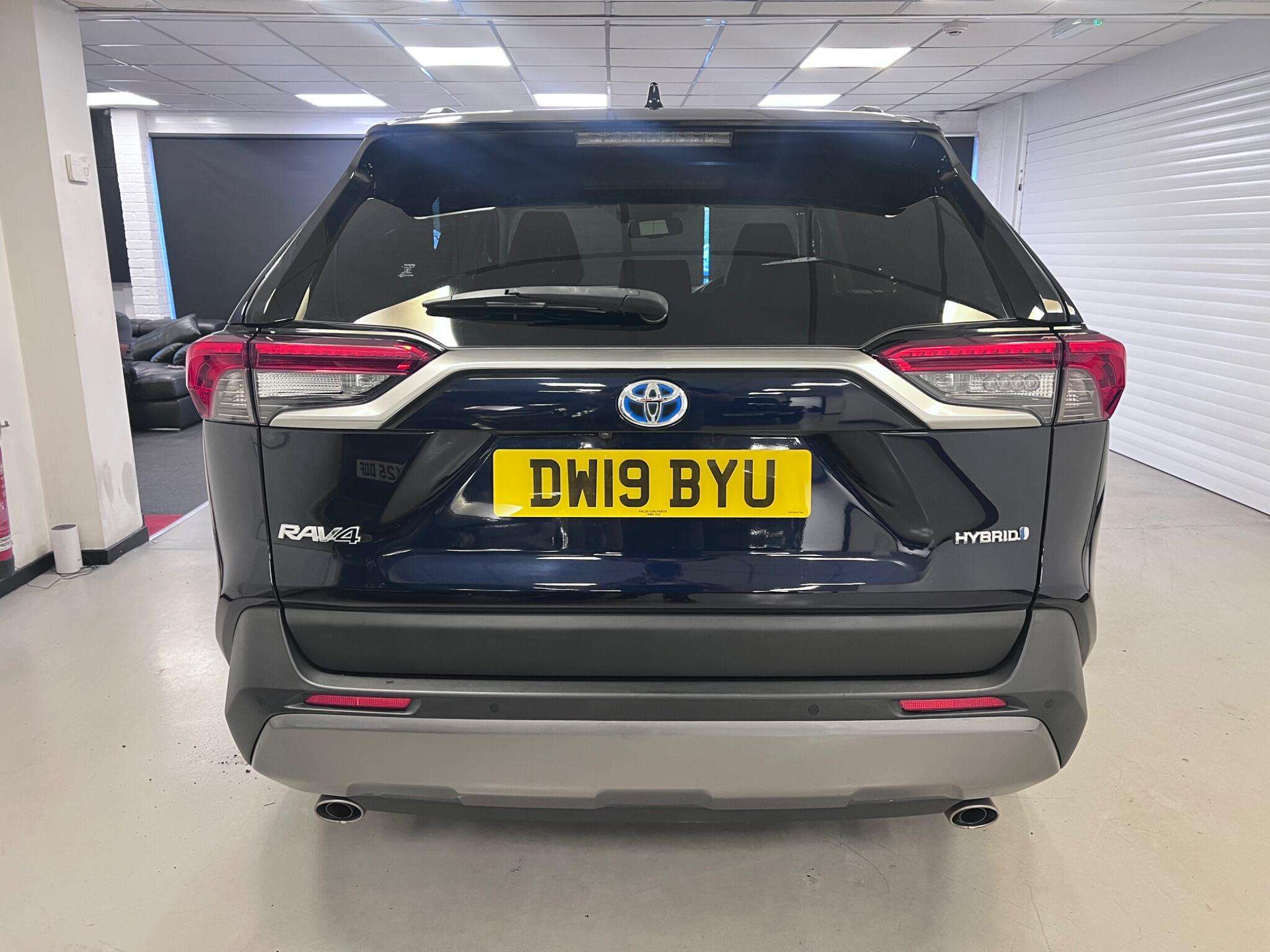 2019 TOYOTA RAV4 2019 TOYOTA RAV4