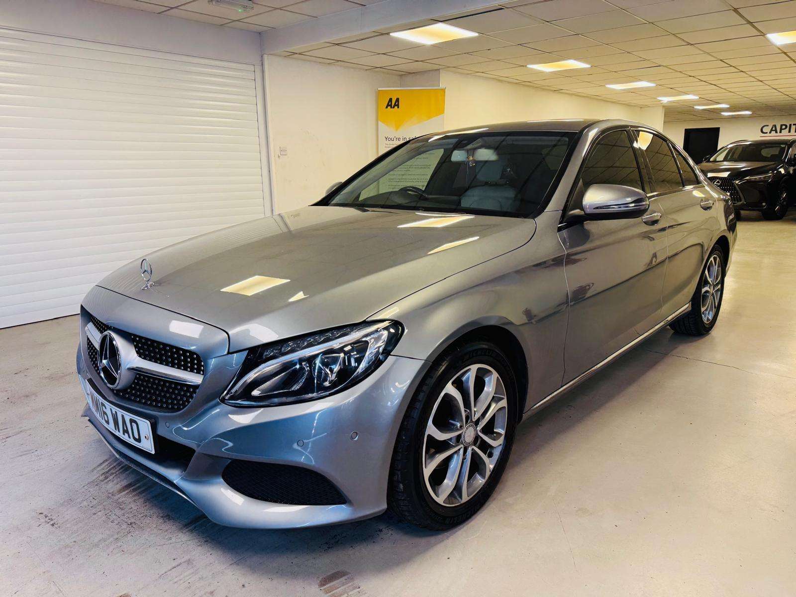 A 2016 MERCEDES-BENZ C CLASS 1.6 C200d Sport G-Tronic+ Euro 6 (s/s) 4dr A 2016 MERCEDES-BENZ C CLASS 1.6 C200d Sport G-Tronic+ Euro 6 (s/s) 4dr