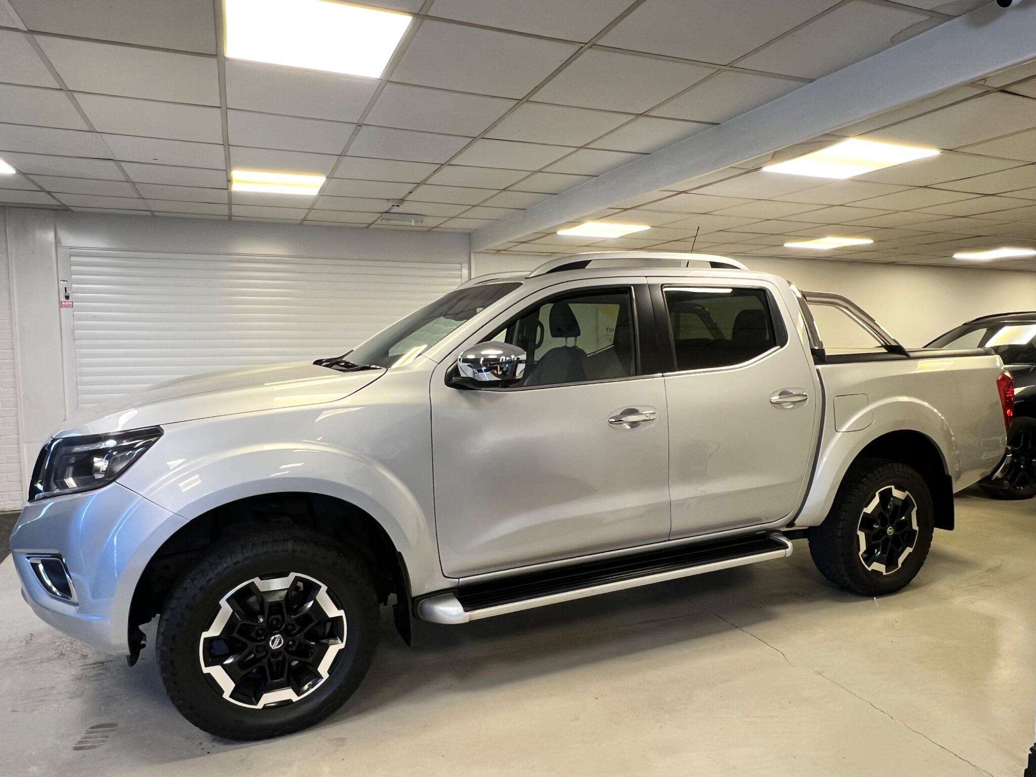 A 2020 NISSAN NAVARA 2.3 dCi Tekna Auto 4WD Euro 6 4dr A 2020 NISSAN NAVARA 2.3 dCi Tekna Auto 4WD Euro 6 4dr