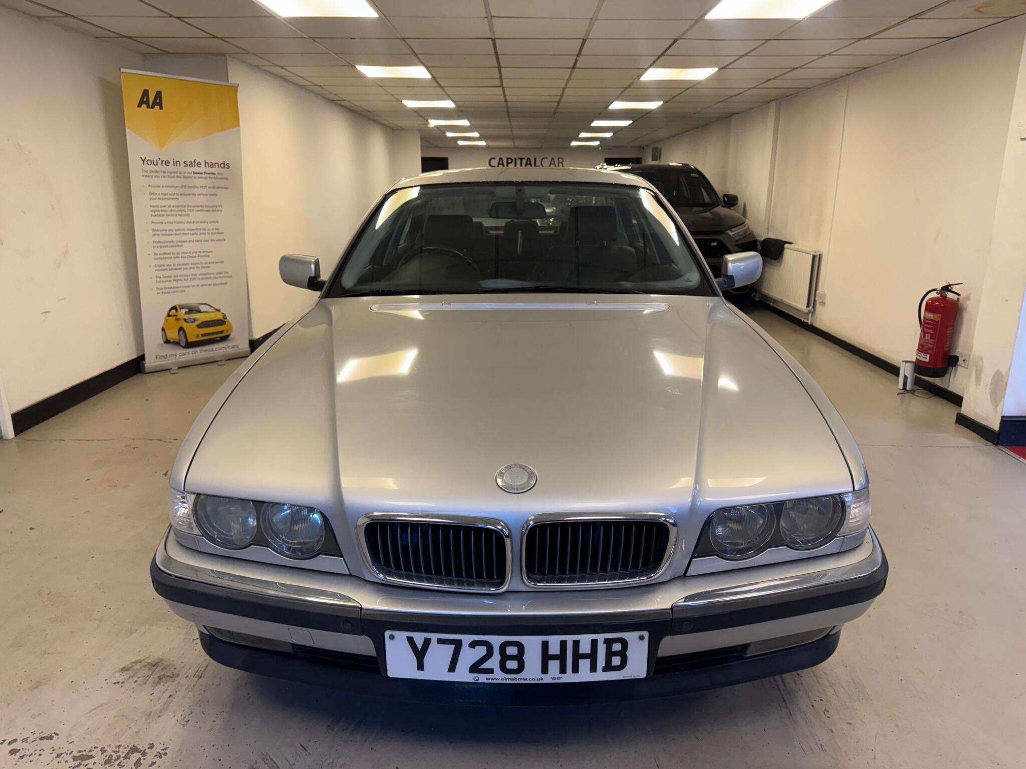 A 2001 BMW 7 SERIES 2.8 728i 4dr A 2001 BMW 7 SERIES 2.8 728i 4dr