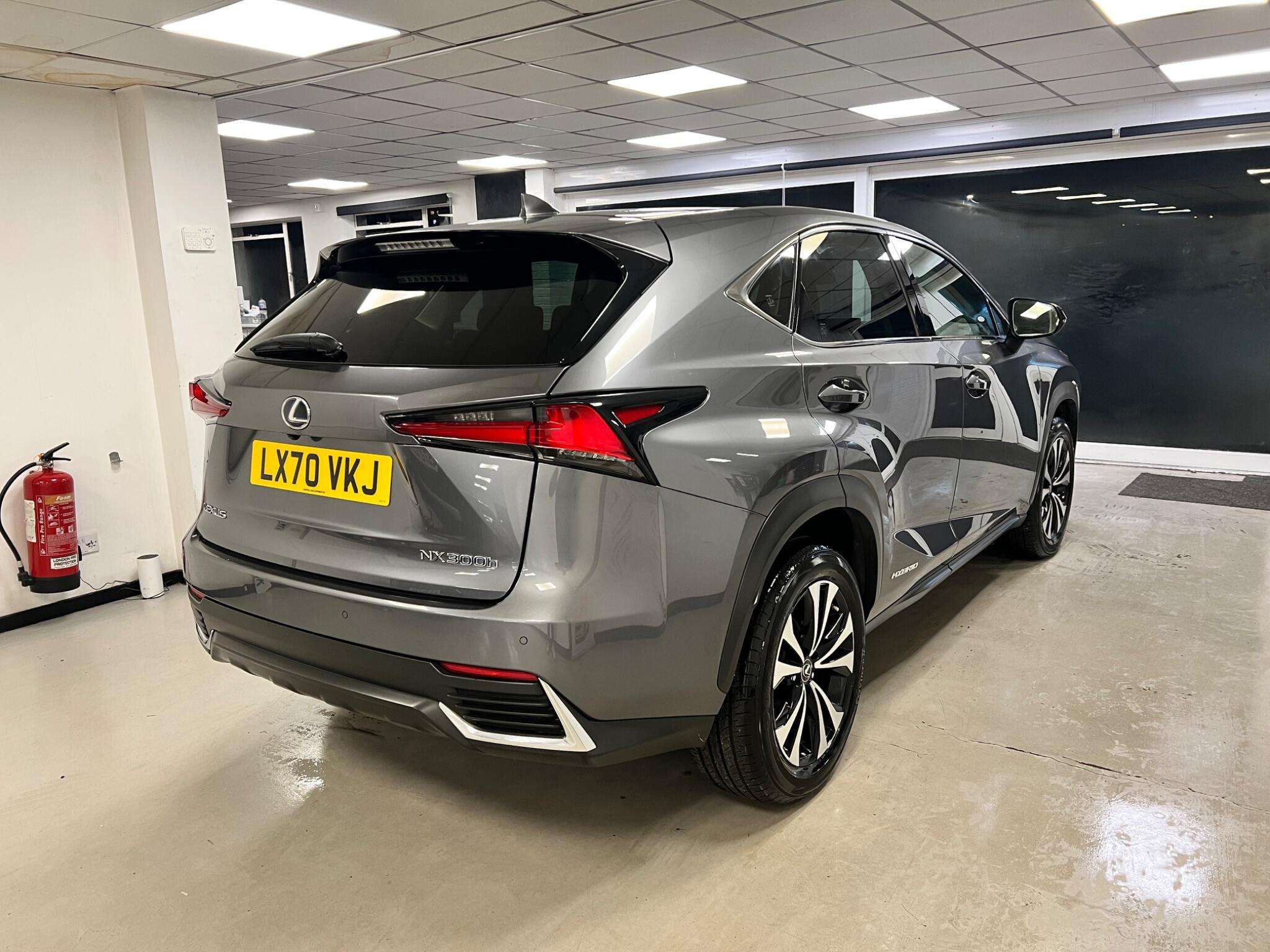 A 2020 LEXUS NX 2.5 300h GPF E-CVT 4WD Euro 6 (s/s) 5dr A 2020 LEXUS NX 2.5 300h GPF E-CVT 4WD Euro 6 (s/s) 5dr