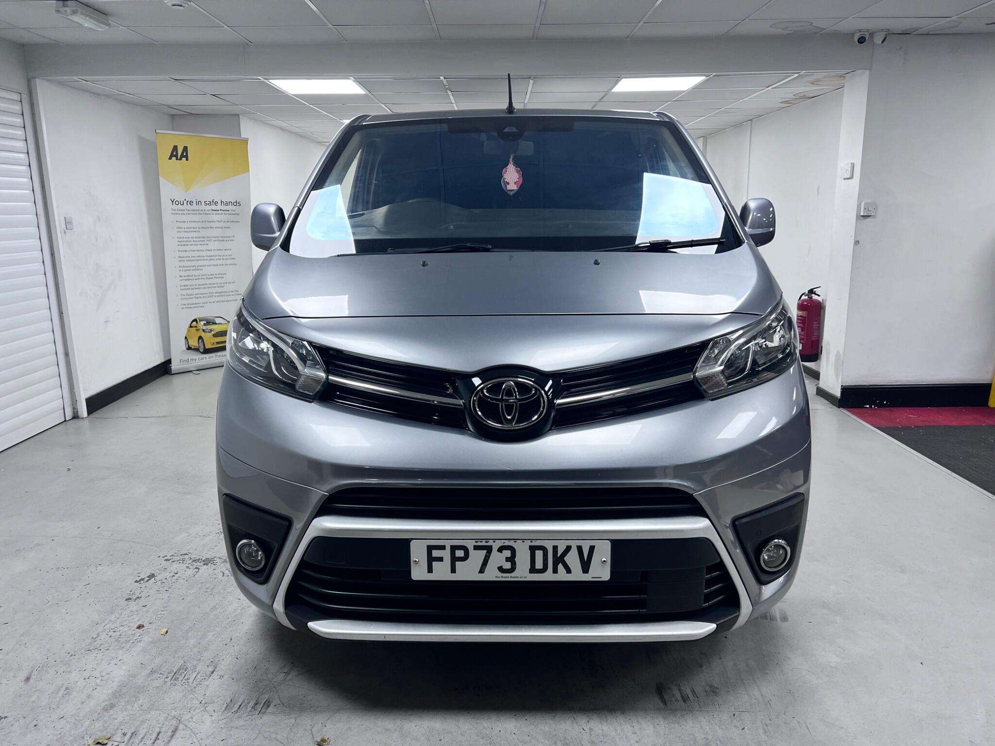 A 2023 TOYOTA PROACE 2.0D Design Medium Panel Van Auto MWB Euro 6 (s/s) 6dr A 2023 TOYOTA PROACE 2.0D Design Medium Panel Van Auto MWB Euro 6 (s/s) 6dr