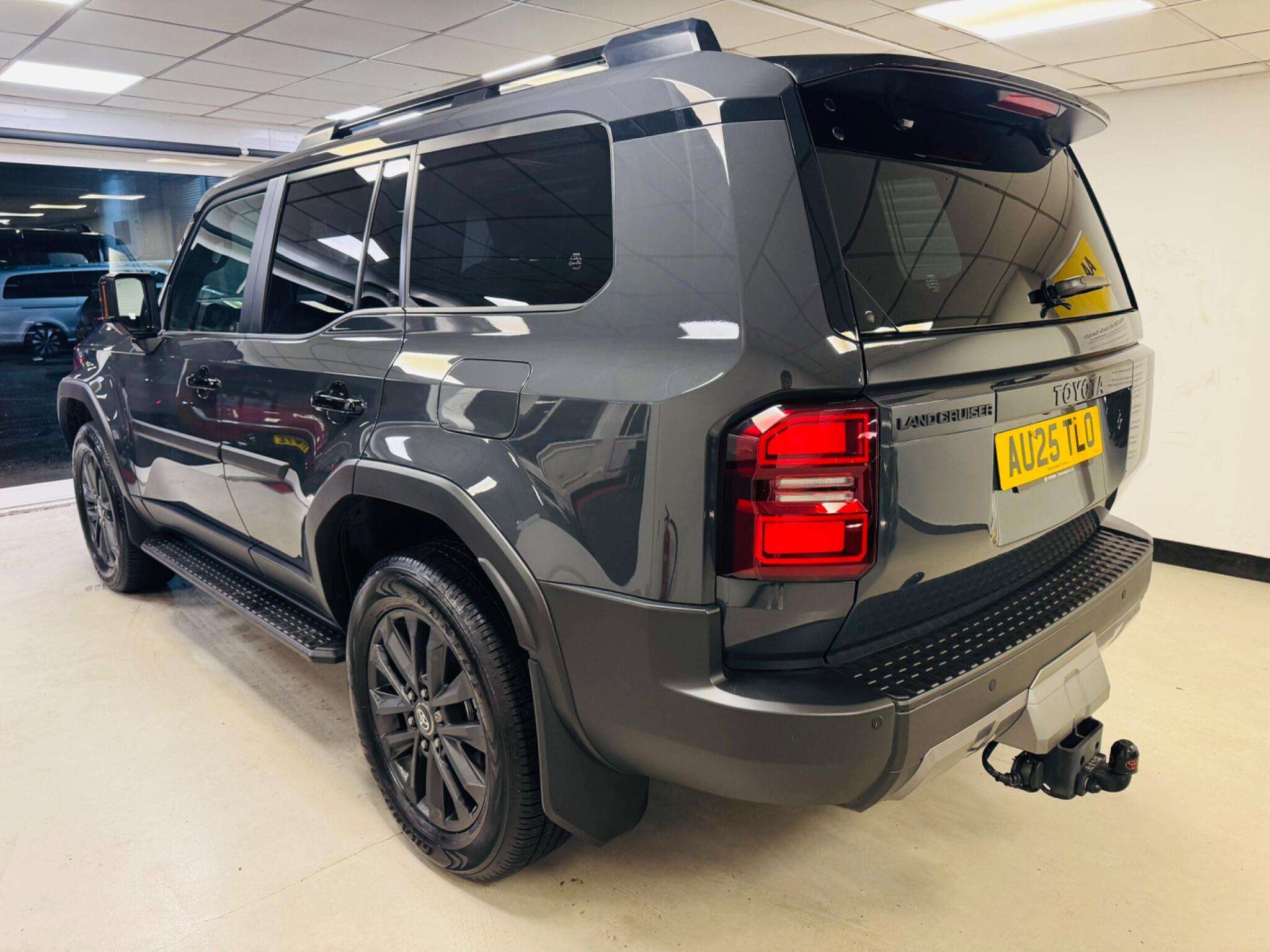 2025 TOYOTA LAND CRUISER 2025 TOYOTA LAND CRUISER