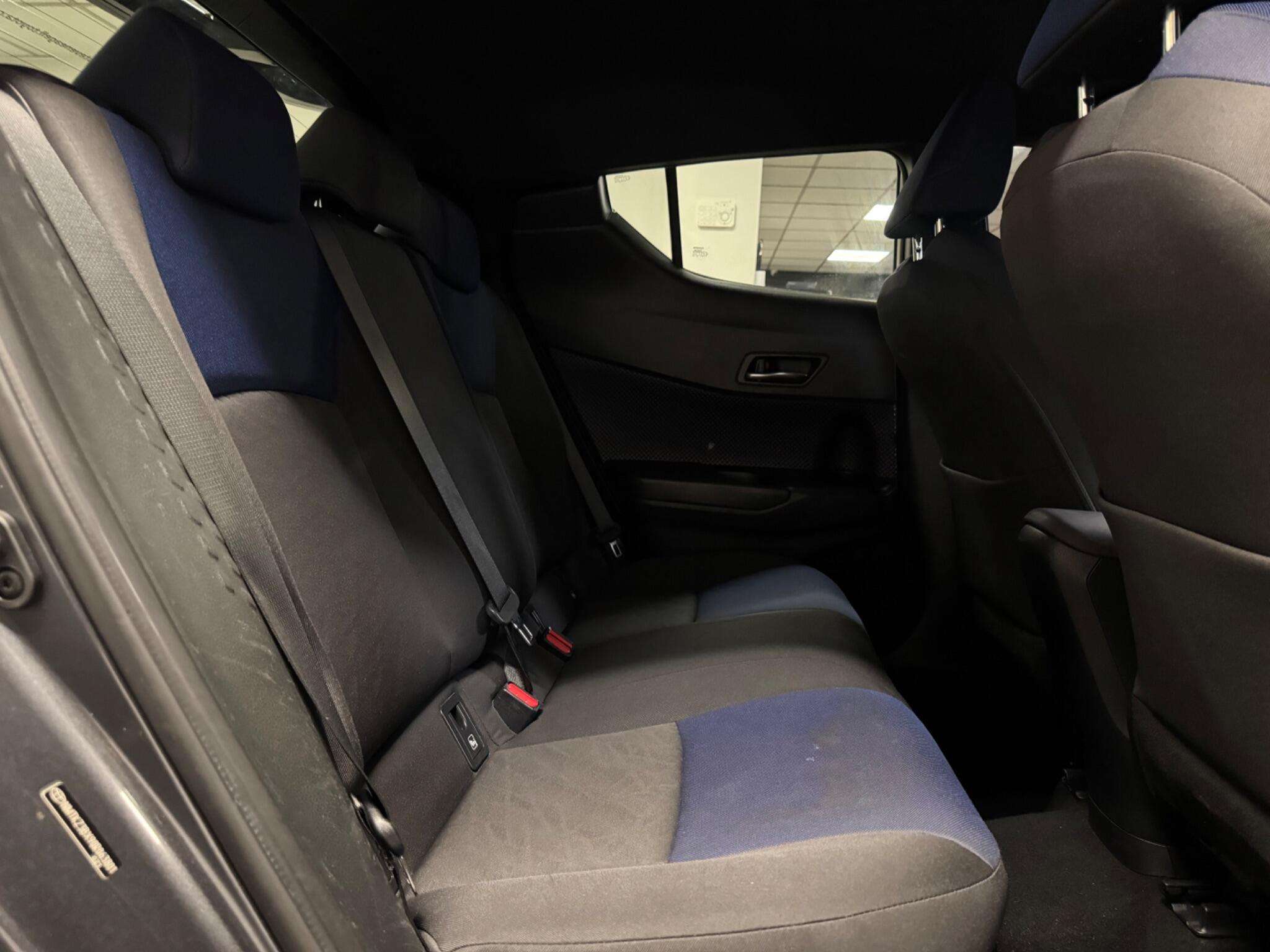 2017 TOYOTA C-HR 2017 TOYOTA C-HR