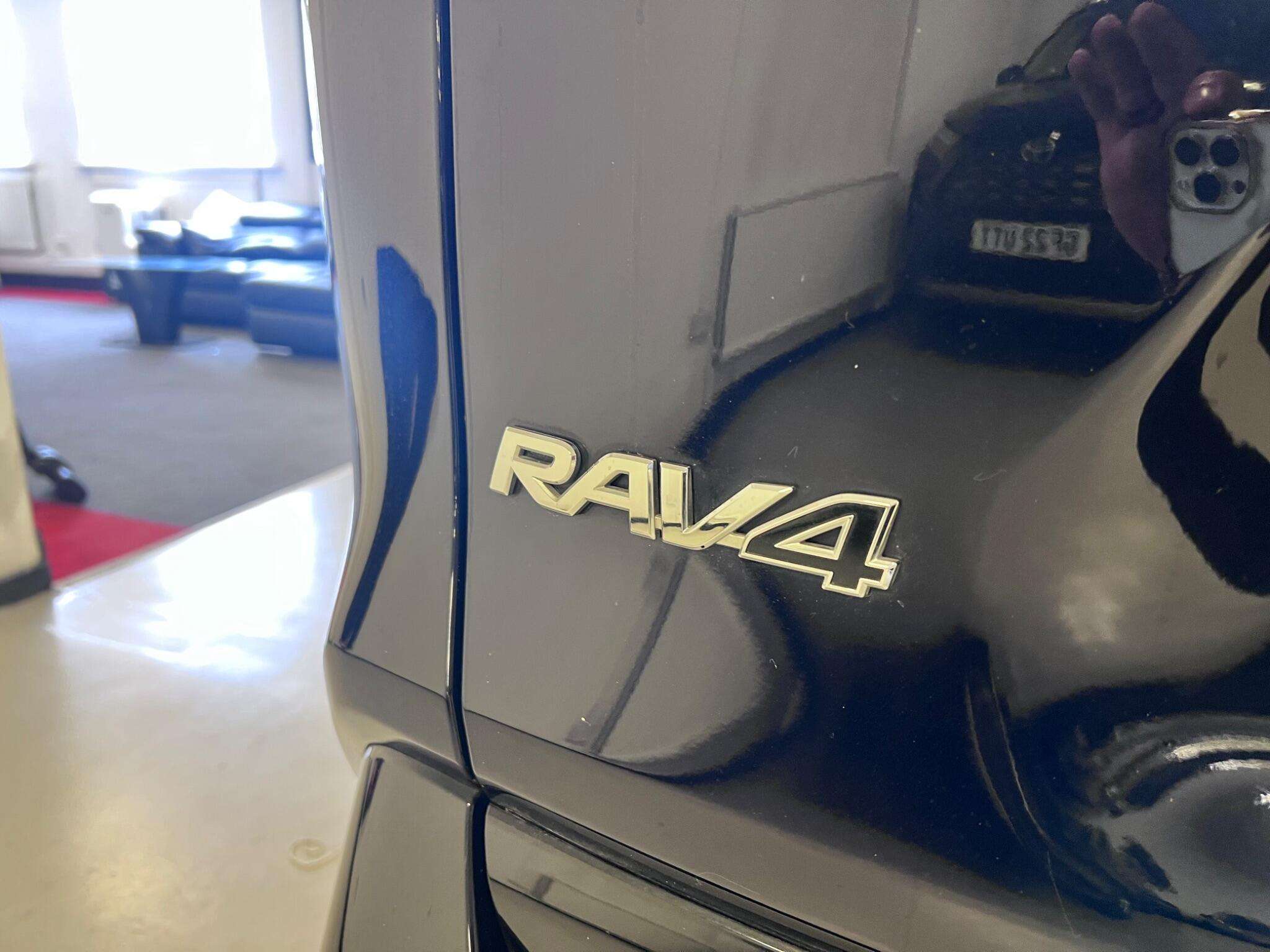 2020 TOYOTA RAV4 2020 TOYOTA RAV4