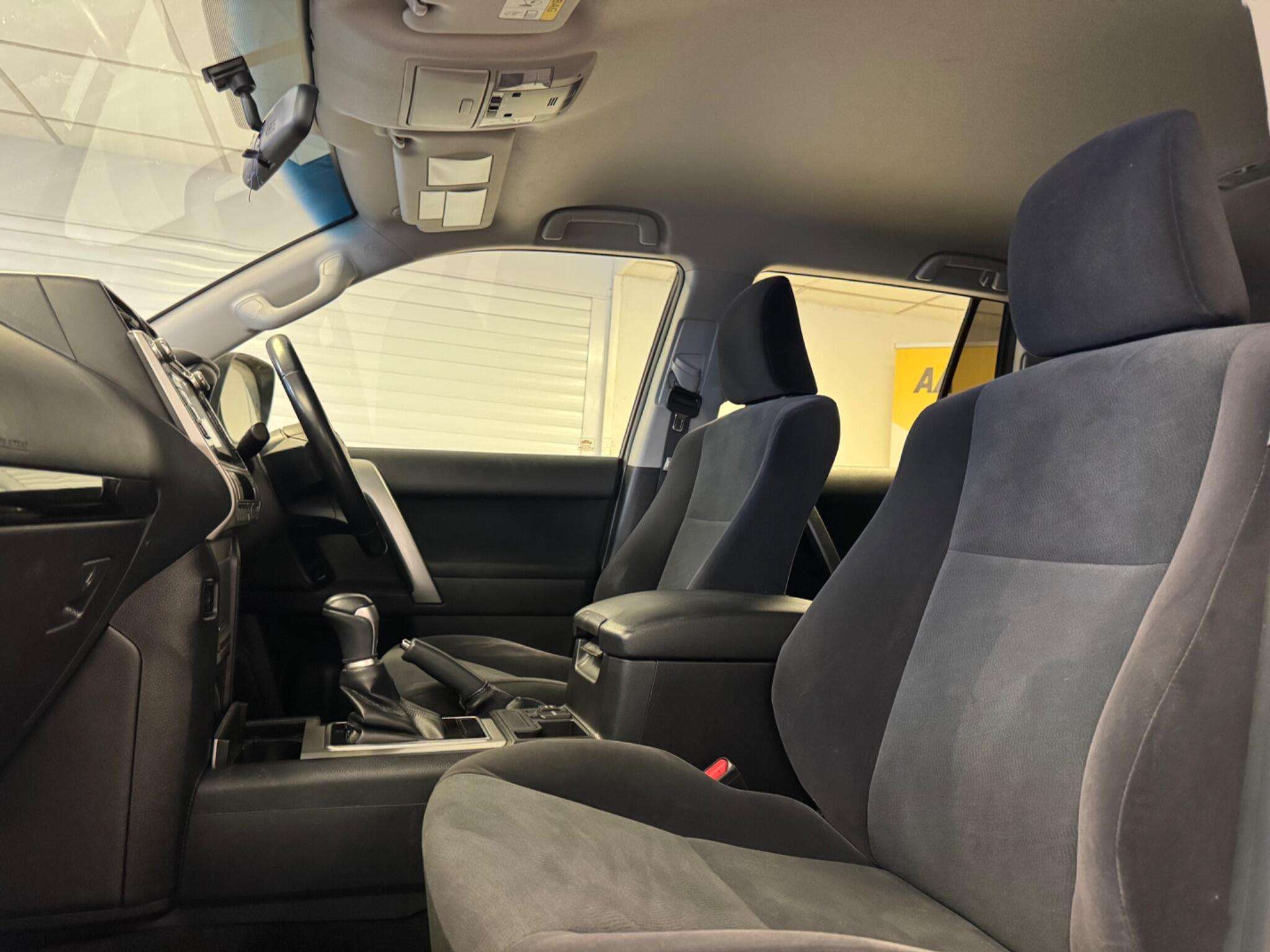 2019 TOYOTA LAND CRUISER 2019 TOYOTA LAND CRUISER