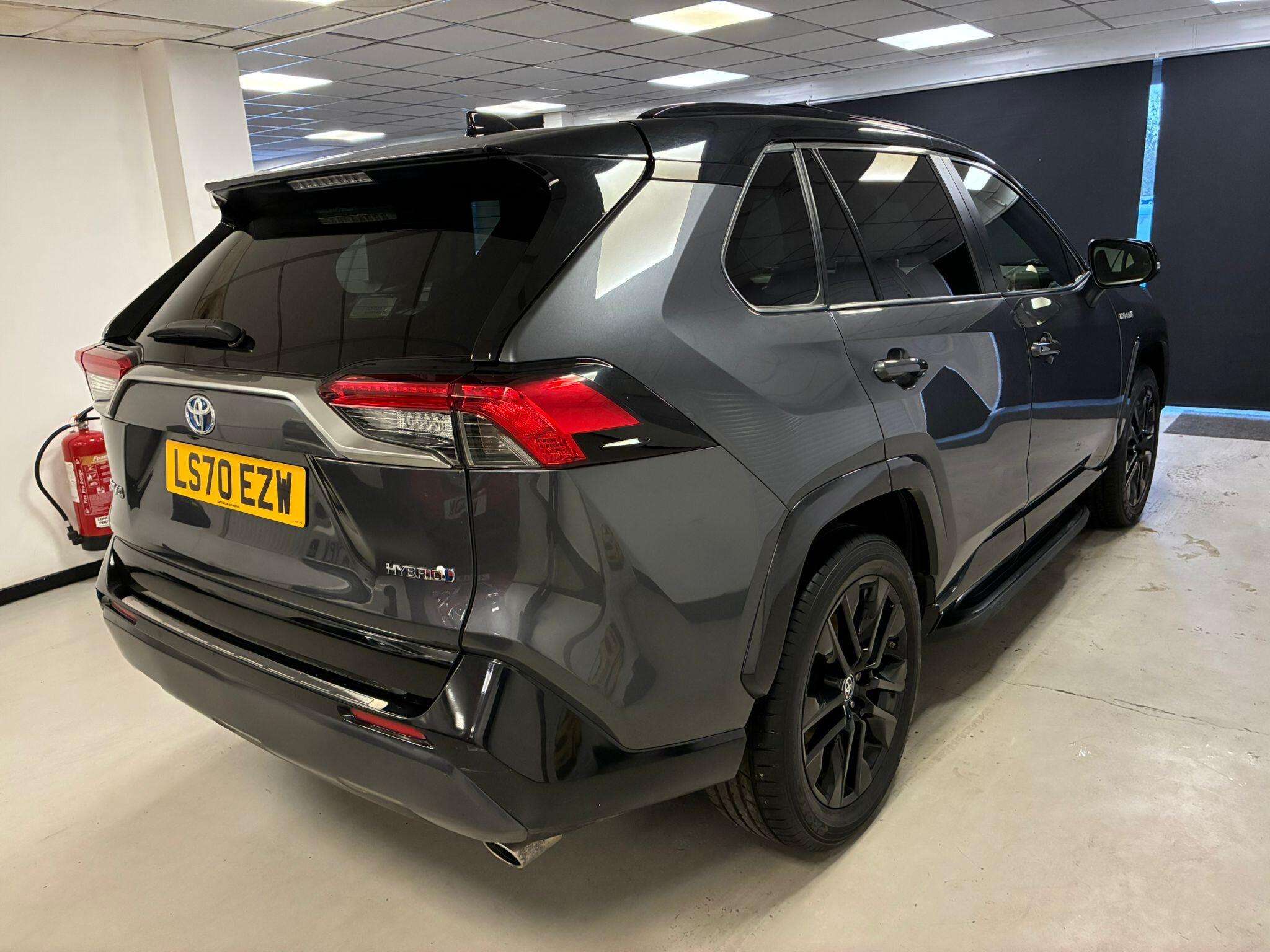 2020 TOYOTA RAV4 2020 TOYOTA RAV4