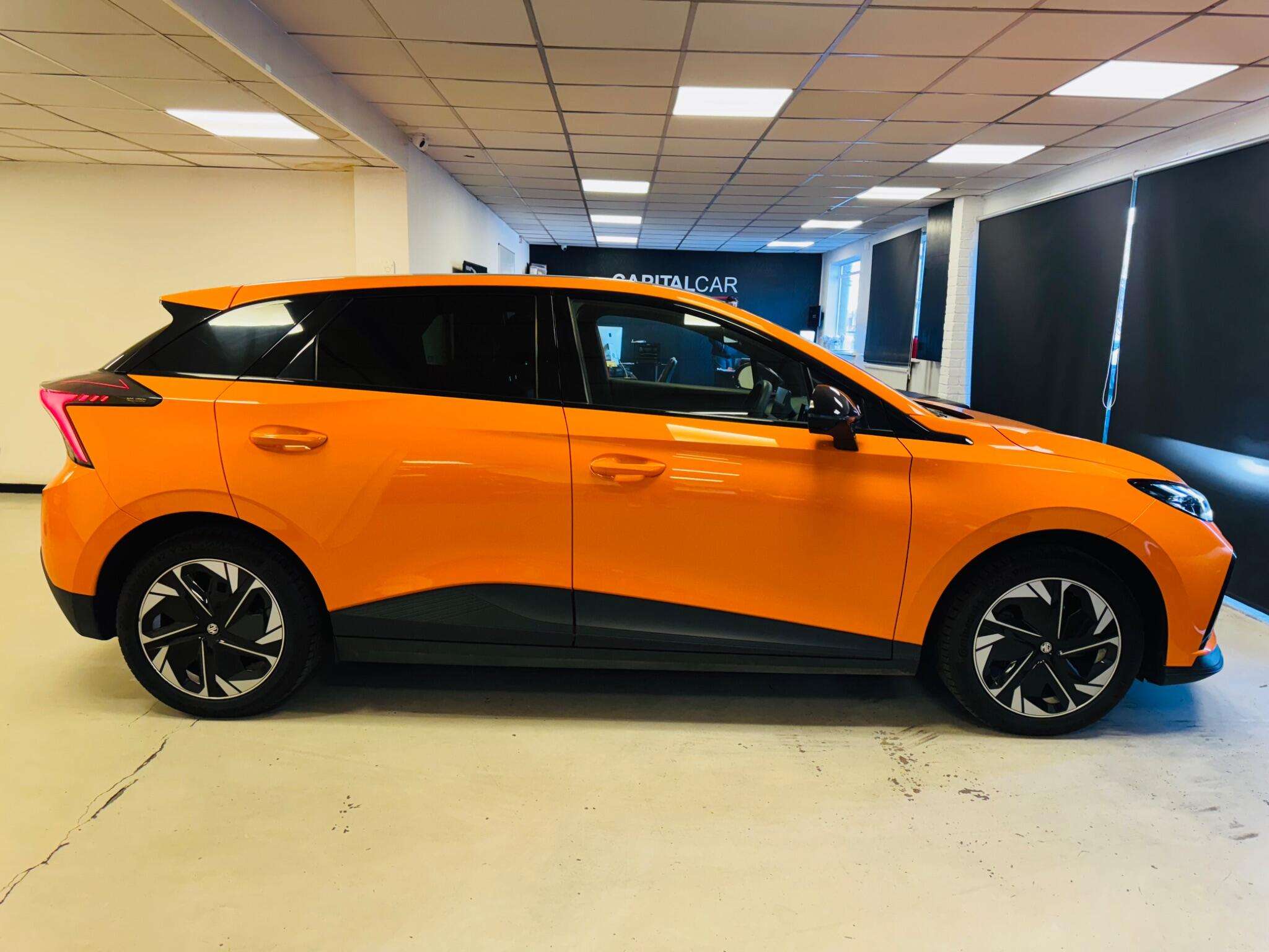 A 2022 MG MG4 64kWh Trophy Long Range Auto 5dr A 2022 MG MG4 64kWh Trophy Long Range Auto 5dr