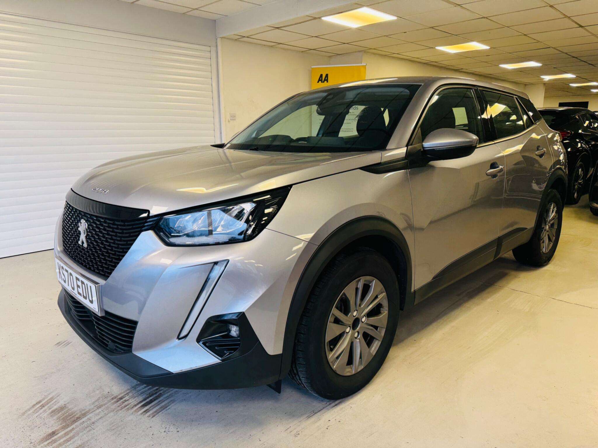 A 2020 PEUGEOT 2008 1.2 PureTech Active Premium Euro 6 (s/s) 5dr A 2020 PEUGEOT 2008 1.2 PureTech Active Premium Euro 6 (s/s) 5dr