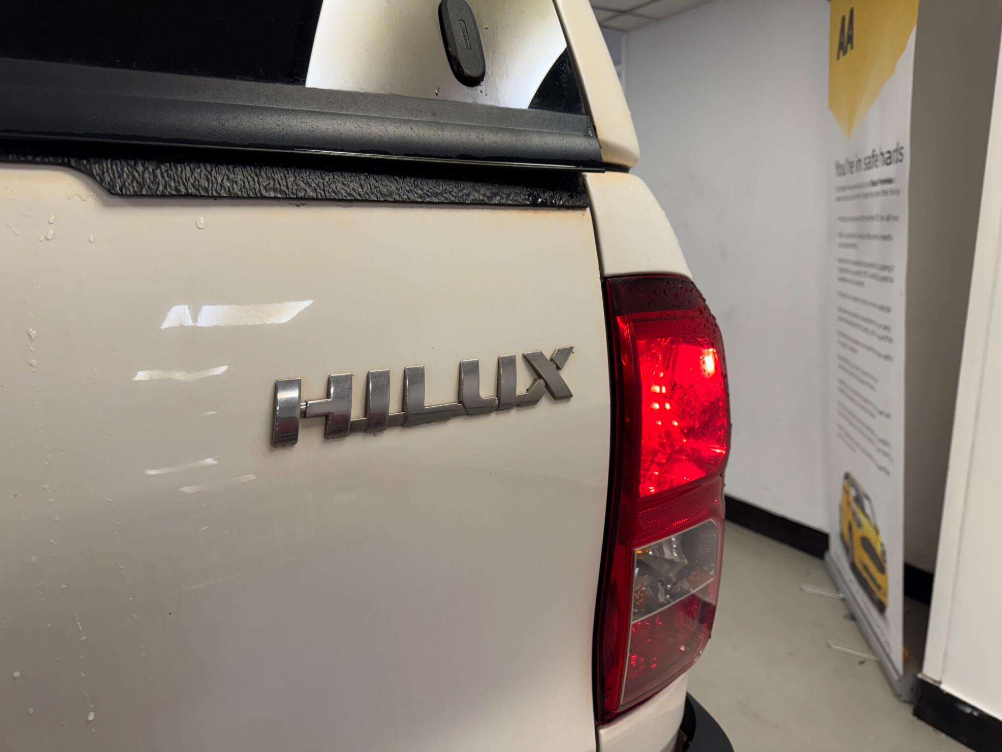 2021 TOYOTA HILUX 2021 TOYOTA HILUX