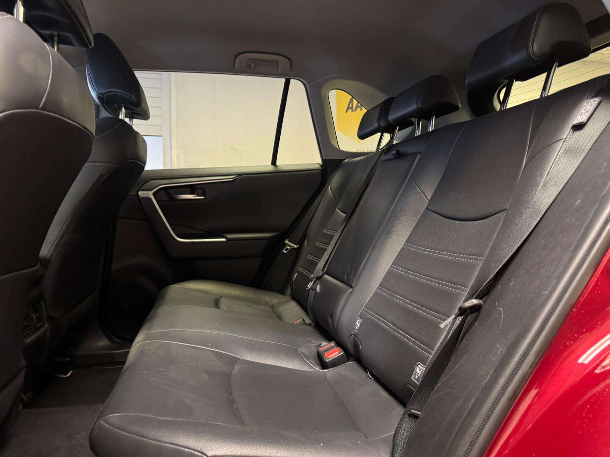 2019 TOYOTA RAV4 2019 TOYOTA RAV4