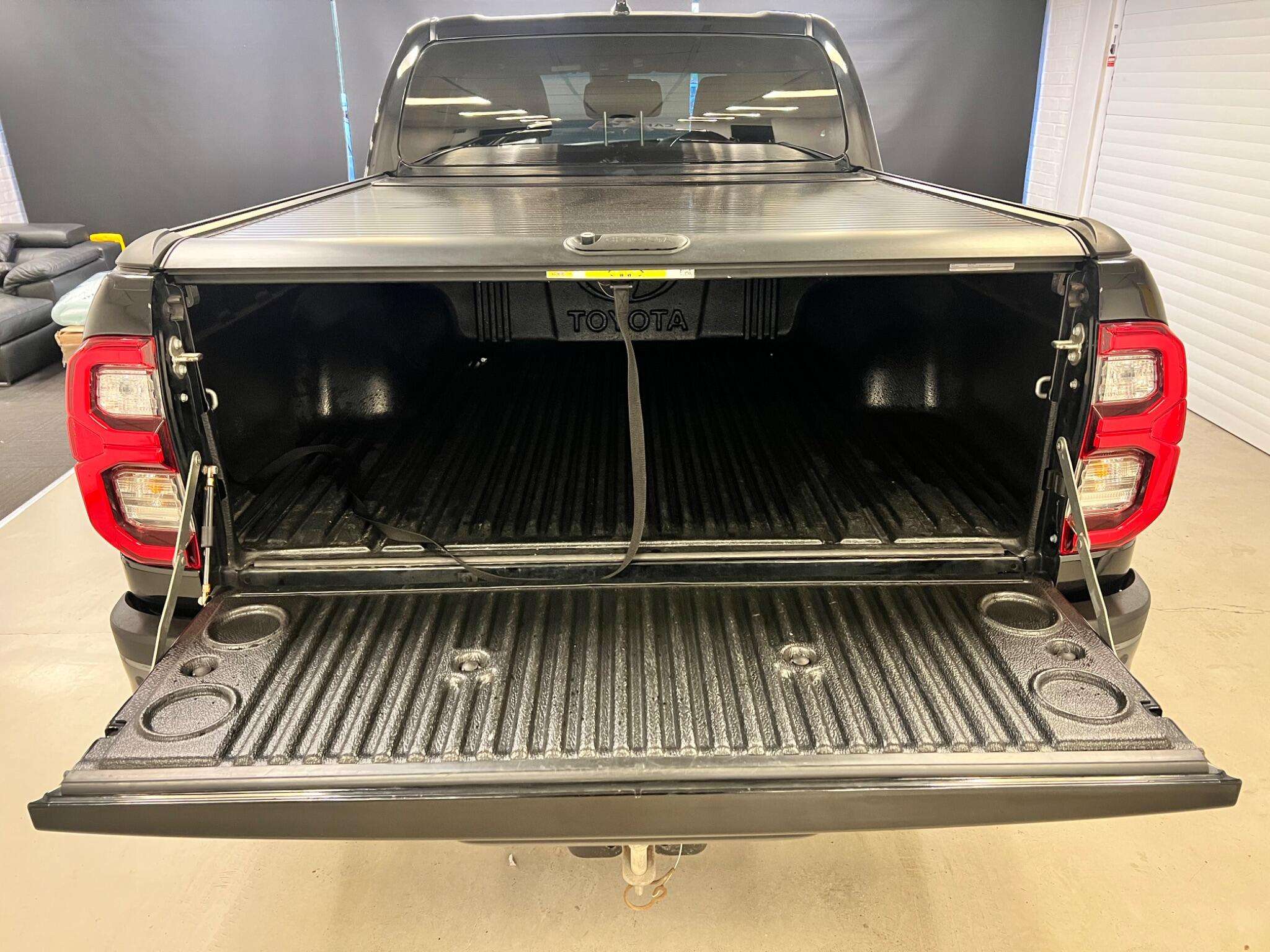 2022 TOYOTA HILUX 2022 TOYOTA HILUX