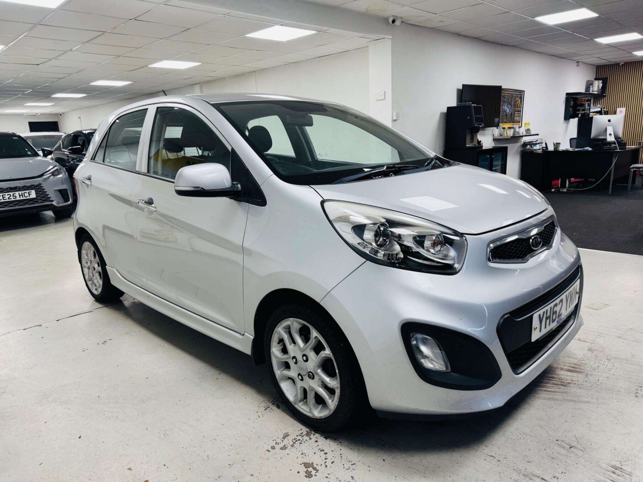 A 2012 KIA PICANTO 1.25 3 Euro 5 5dr A 2012 KIA PICANTO 1.25 3 Euro 5 5dr