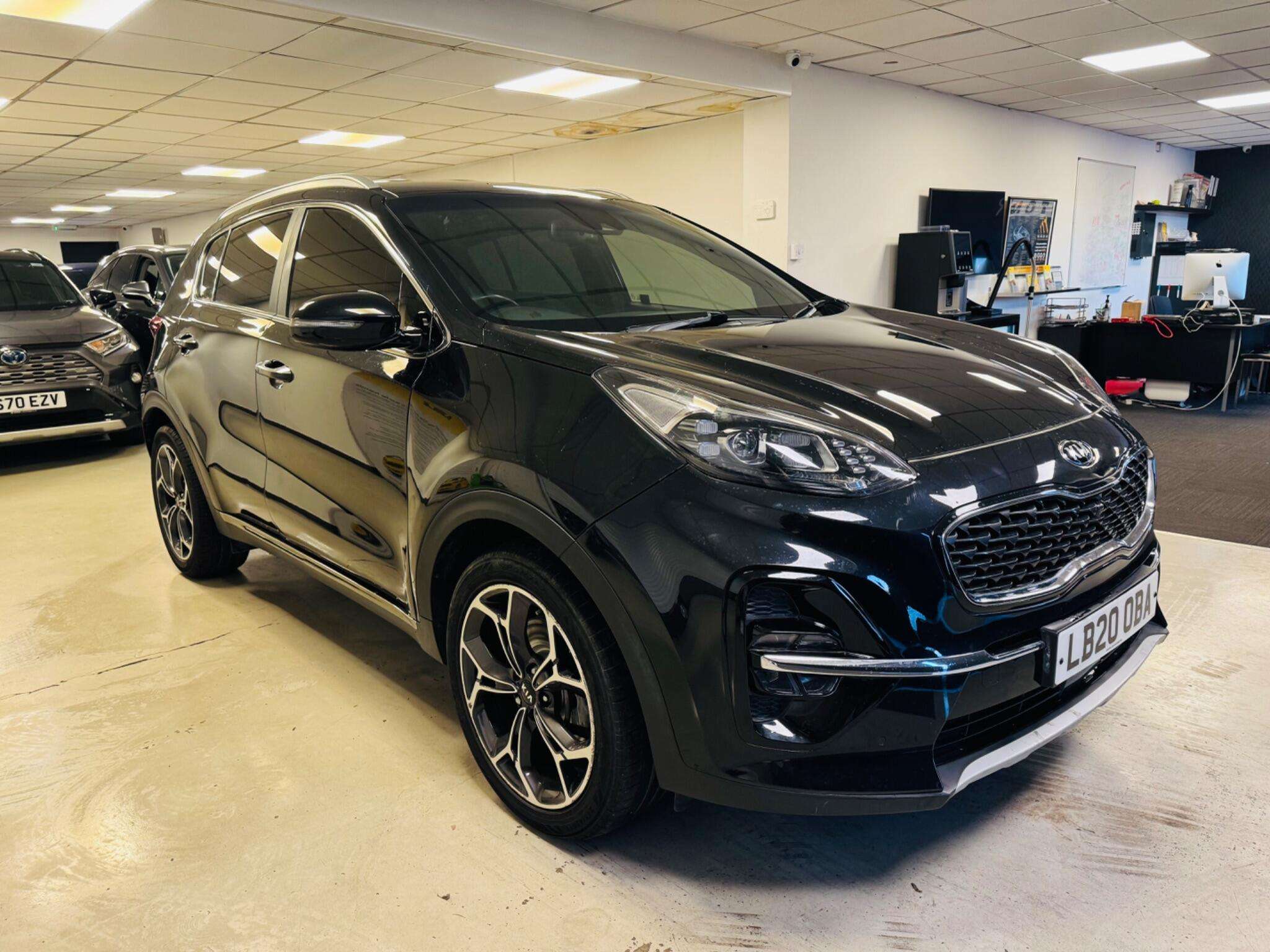 A 2020 KIA SPORTAGE 1.6 T-GDi GT-Line DCT AWD Euro 6 (s/s) 5dr A 2020 KIA SPORTAGE 1.6 T-GDi GT-Line DCT AWD Euro 6 (s/s) 5dr