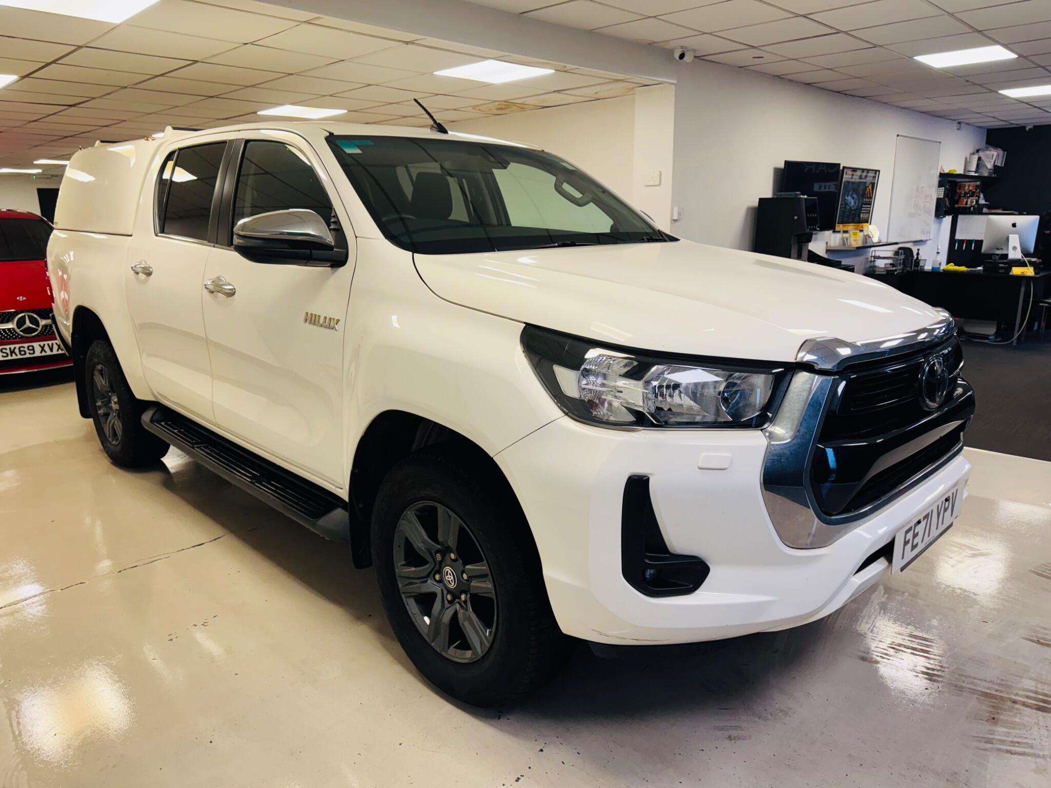 2021 TOYOTA HILUX 2021 TOYOTA HILUX