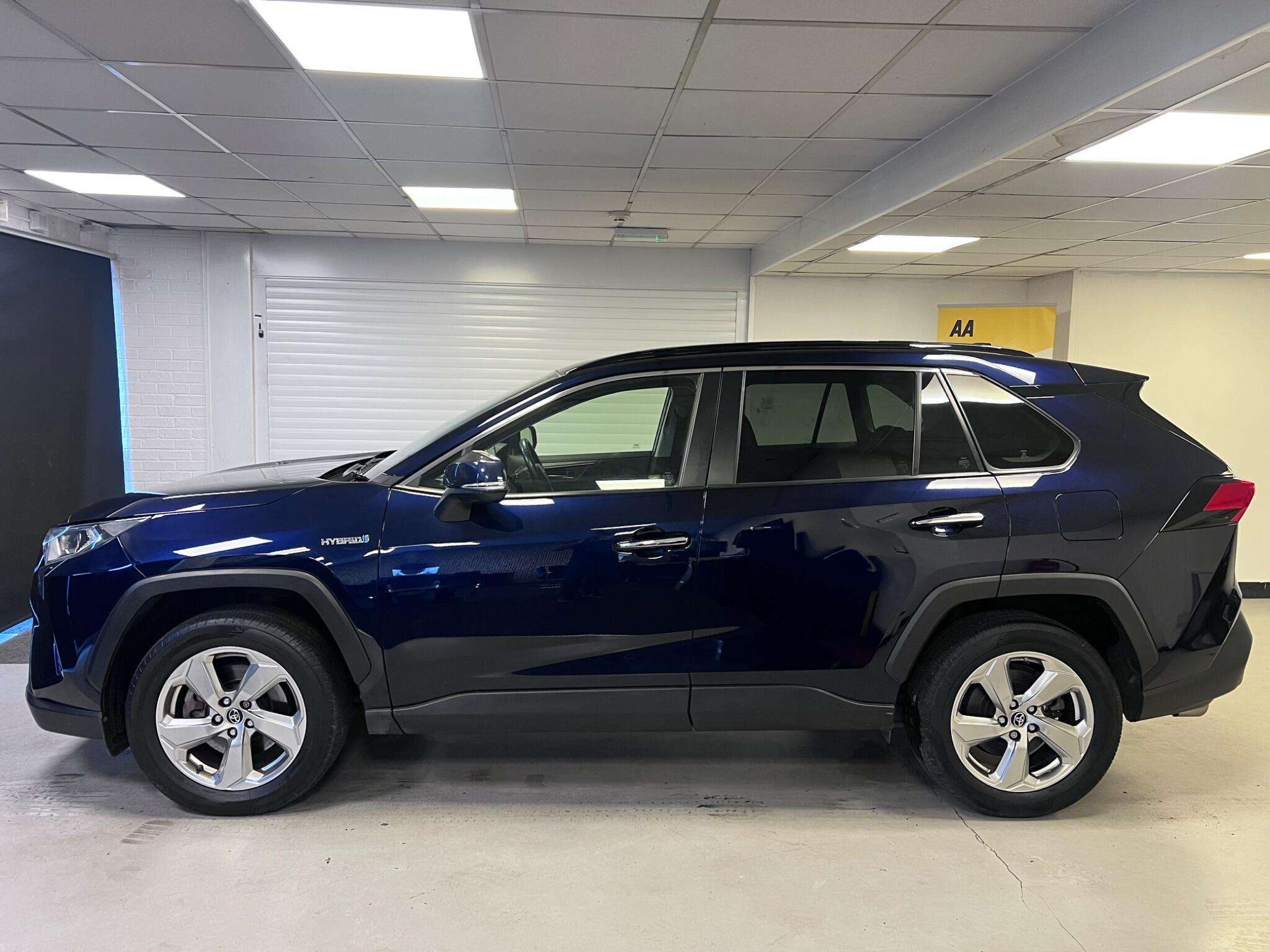 2019 TOYOTA RAV4 2019 TOYOTA RAV4