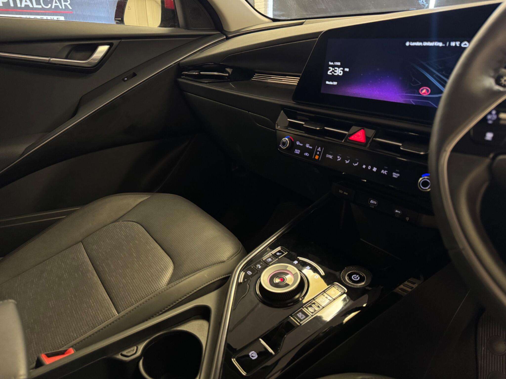 2023 KIA NIRO 2023 KIA NIRO