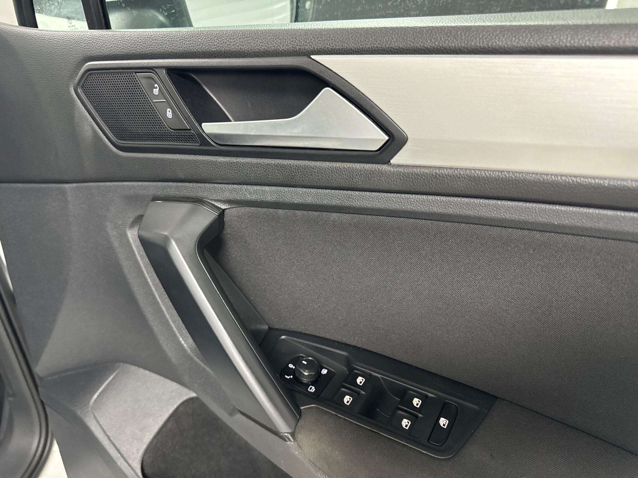 2019 VOLKSWAGEN TIGUAN 2019 VOLKSWAGEN TIGUAN