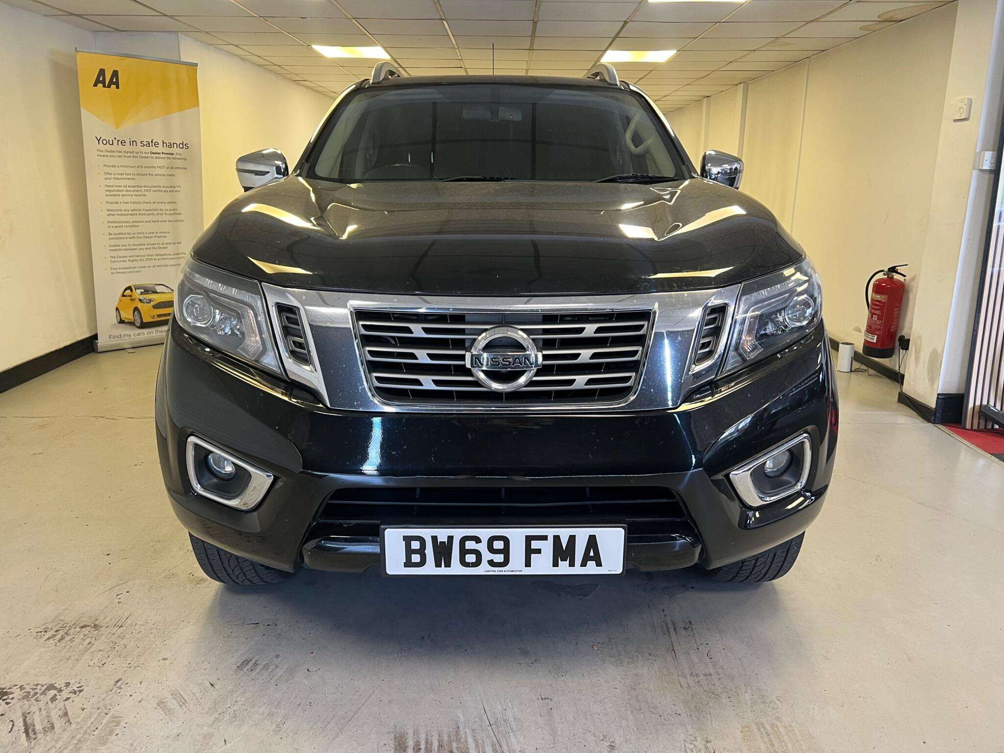 A 2020 NISSAN NAVARA 2.3 dCi Tekna Auto 4WD Euro 6 4dr A 2020 NISSAN NAVARA 2.3 dCi Tekna Auto 4WD Euro 6 4dr