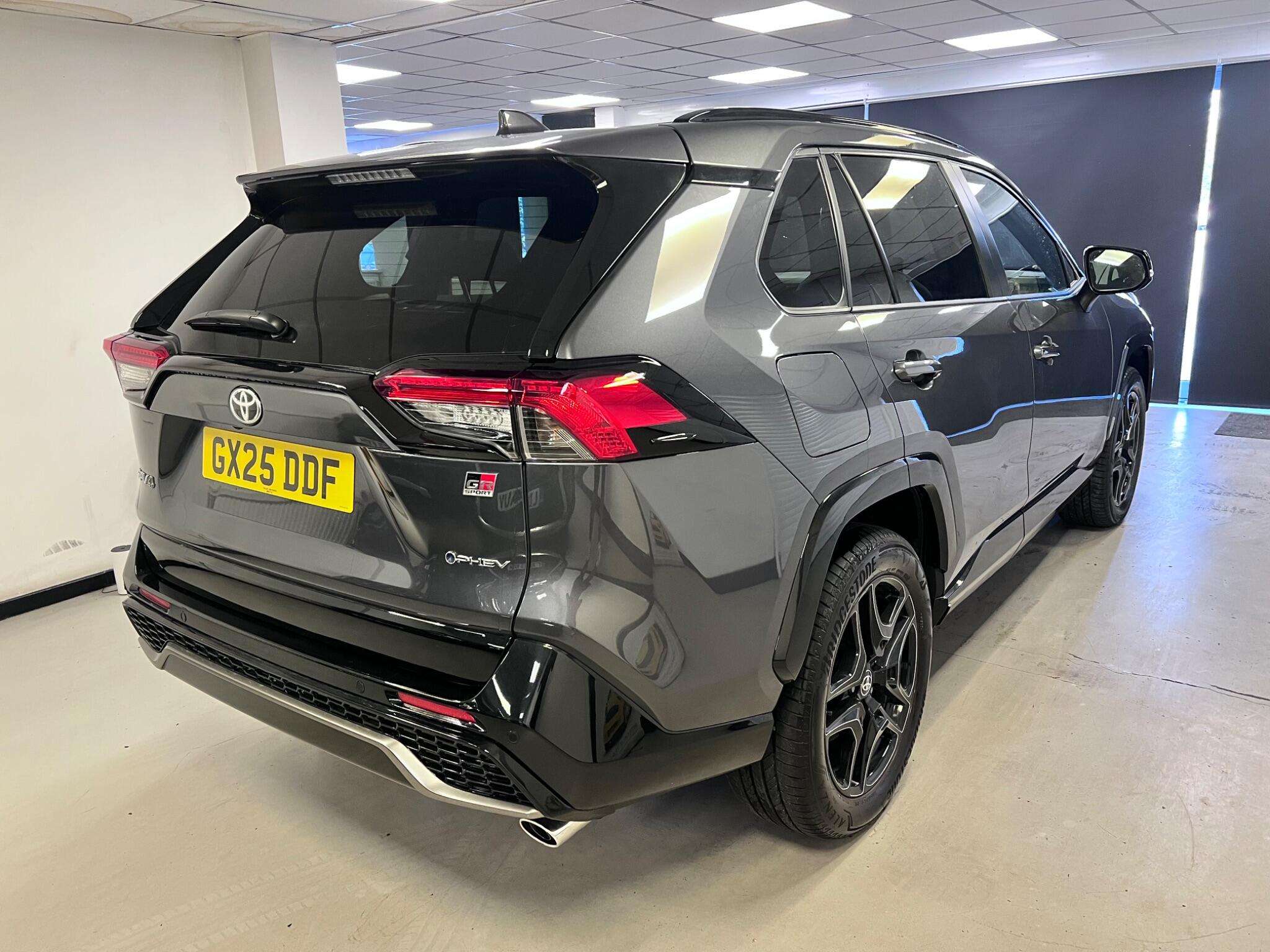 2025 TOYOTA RAV4 2025 TOYOTA RAV4