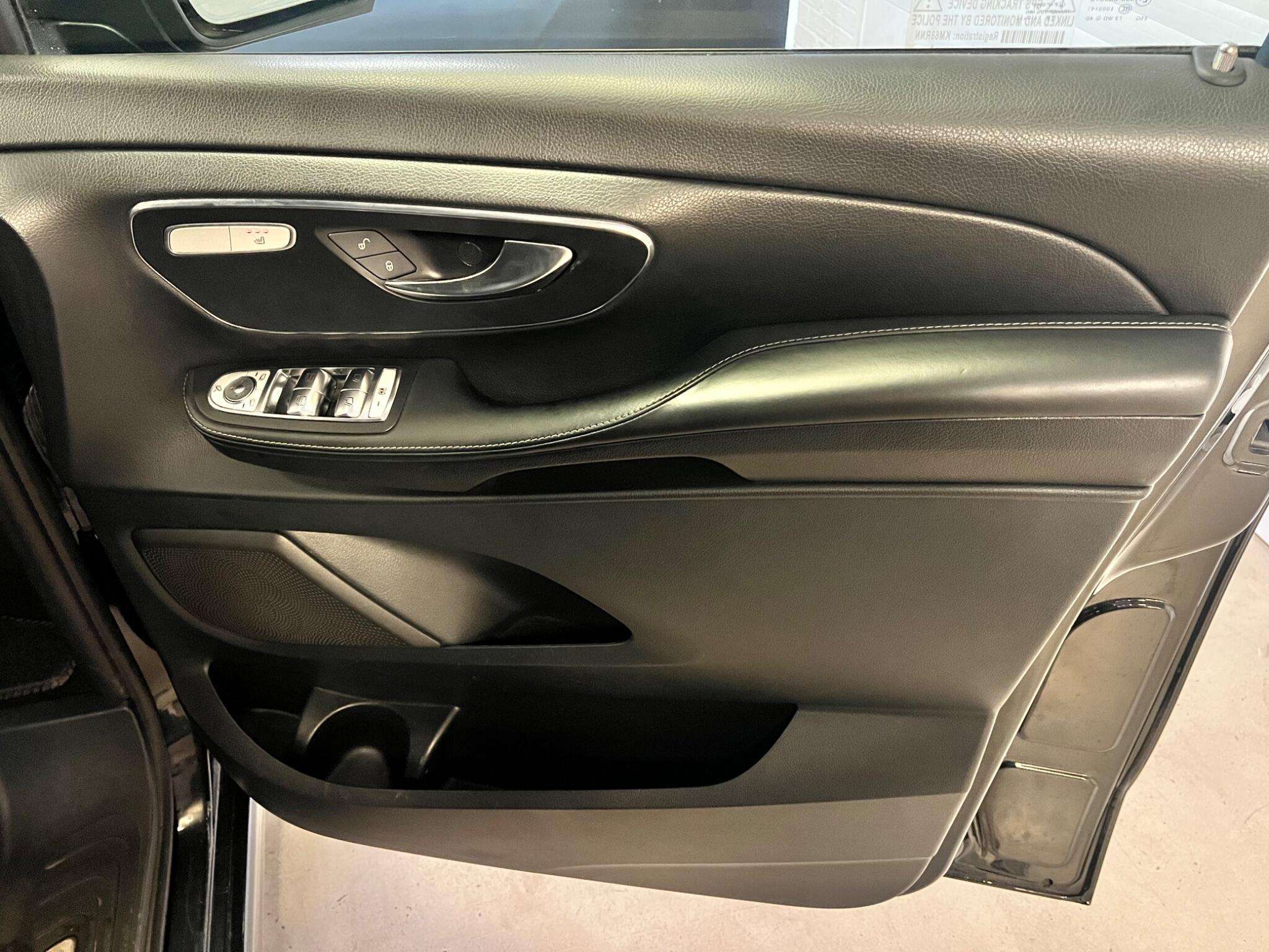 2018 MERCEDES-BENZ V CLASS 2018 MERCEDES-BENZ V CLASS