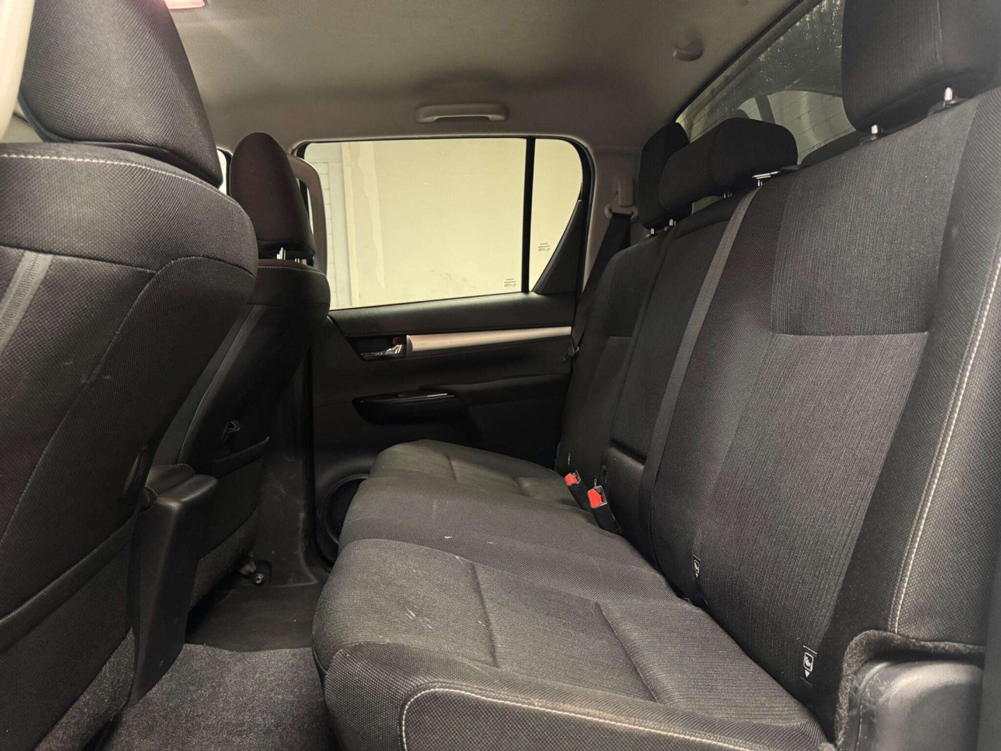 2021 TOYOTA HILUX 2021 TOYOTA HILUX