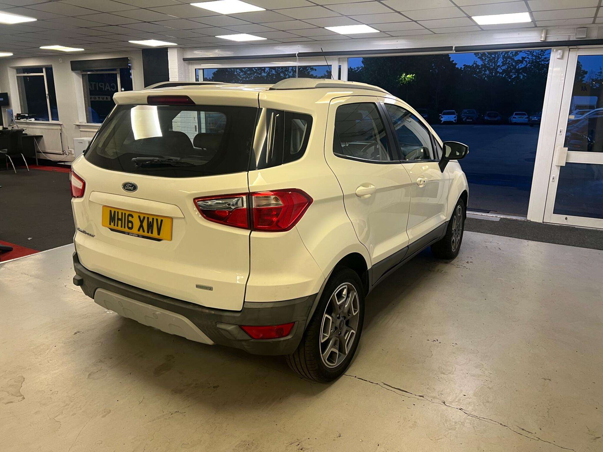 A 2016 FORD ECOSPORT 1.0T EcoBoost Titanium 2WD Euro 5 (s/s) 5dr A 2016 FORD ECOSPORT 1.0T EcoBoost Titanium 2WD Euro 5 (s/s) 5dr