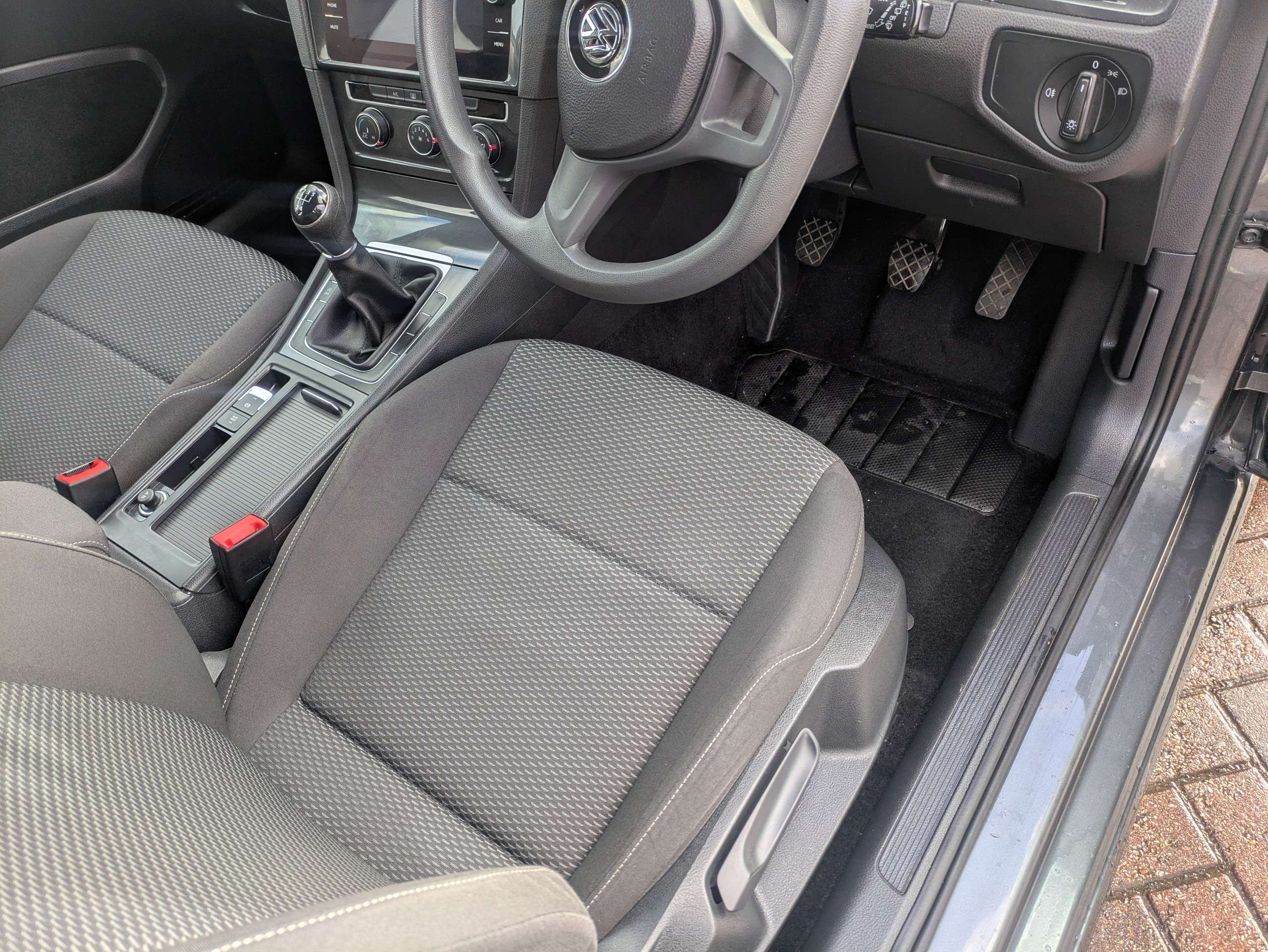 2018 VOLKSWAGEN GOLF 2018 VOLKSWAGEN GOLF