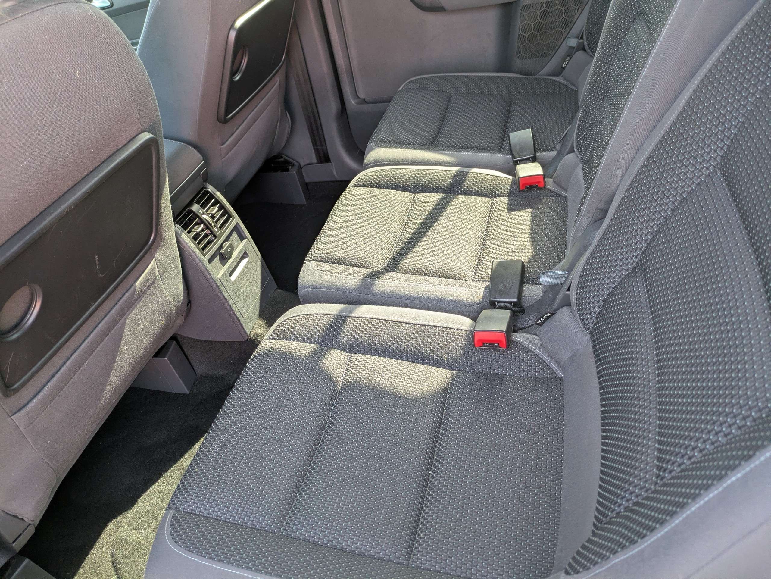 2014 VOLKSWAGEN TOURAN 2014 VOLKSWAGEN TOURAN