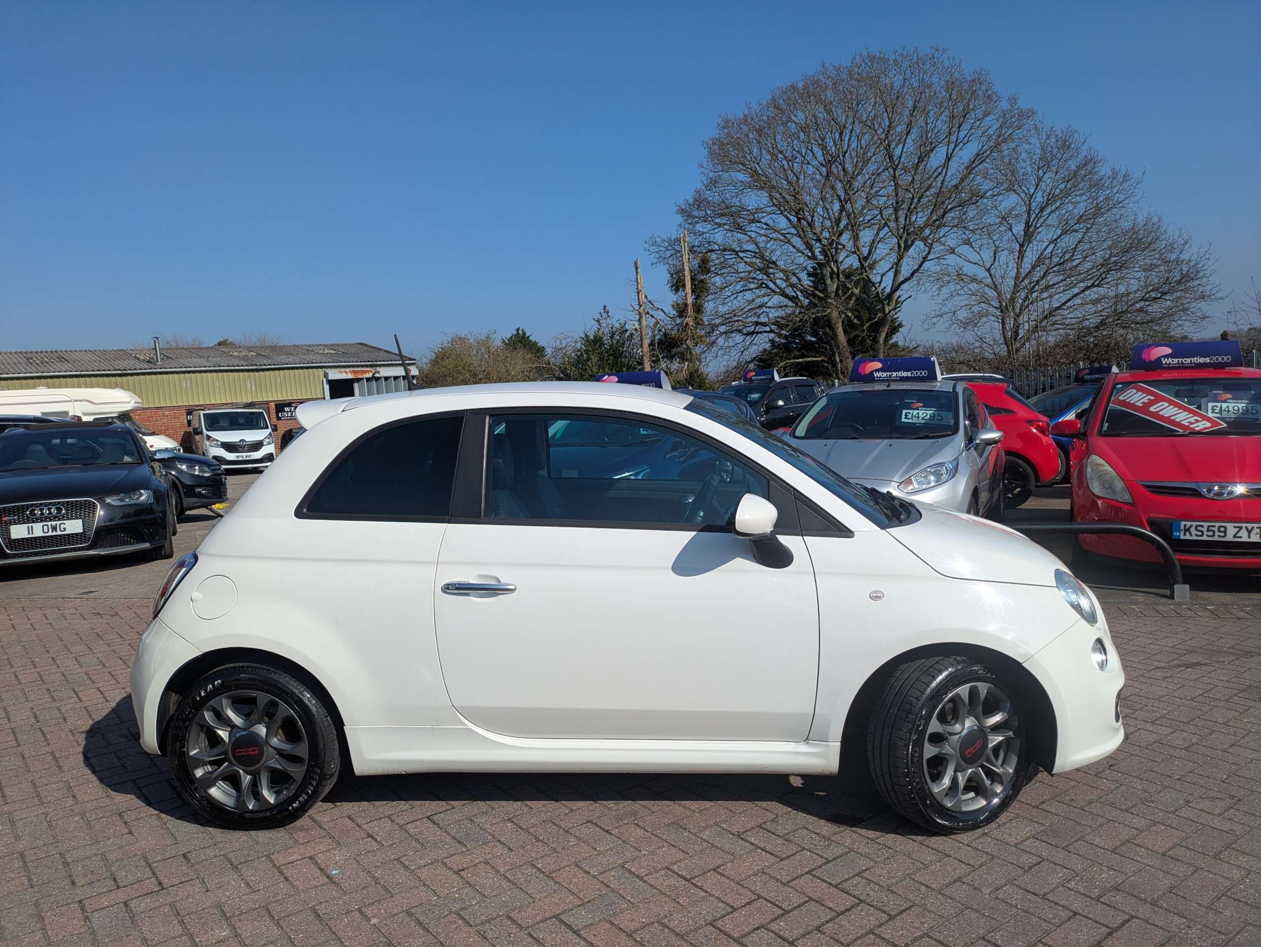 2013 FIAT 500 2013 FIAT 500