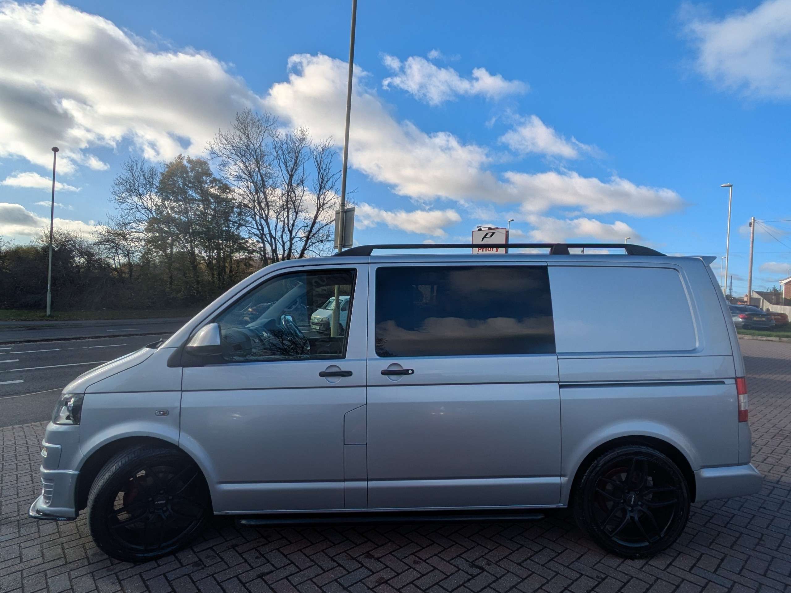 A 2011 VOLKSWAGEN TRANSPORTER 2.0 TDI T28 Panel Van 4dr Diesel Manual L1 H1 (198 g/km, 101 bhp) A 2011 VOLKSWAGEN TRANSPORTER 2.0 TDI T28 Panel Van 4dr Diesel Manual L1 H1 (198 g/km, 101 bhp)